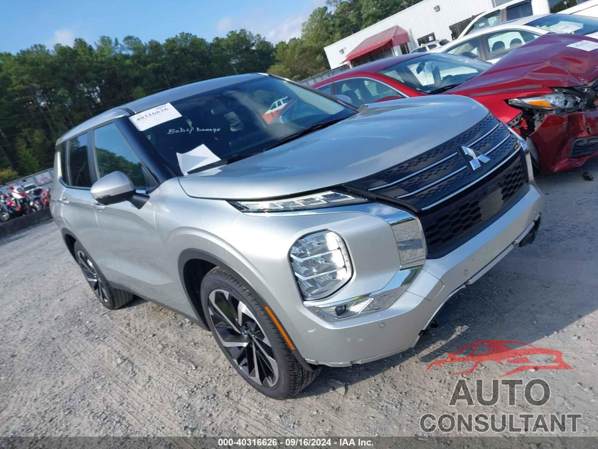 MITSUBISHI OUTLANDER 2024 - JA4J3VA85RZ038159