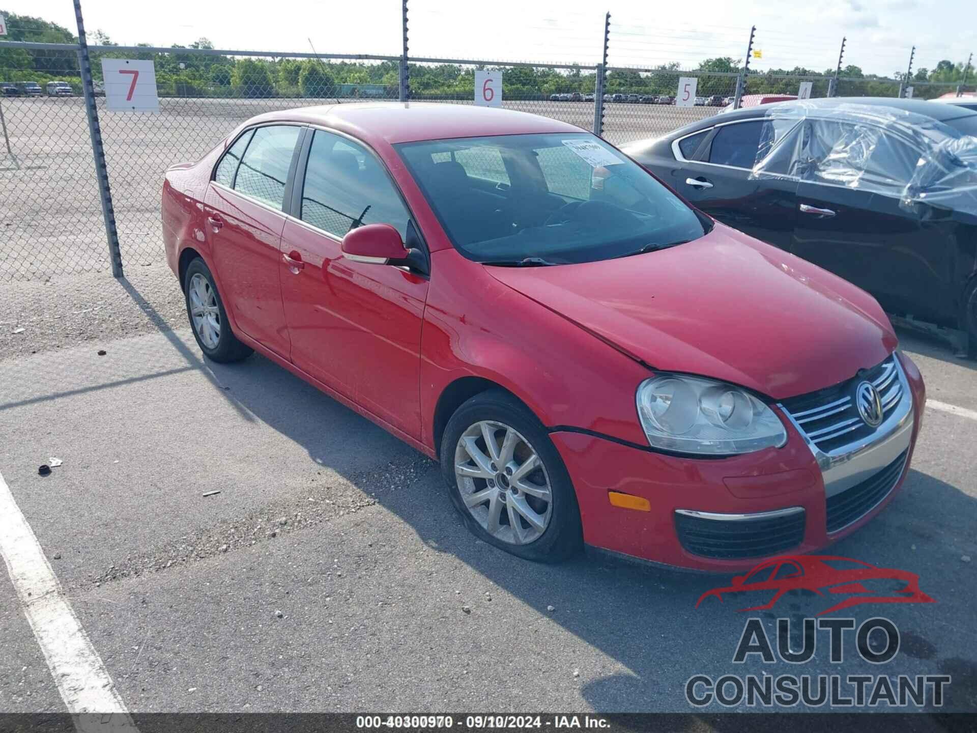 VOLKSWAGEN JETTA 2010 - 3VWJZ7AJ9AM053897