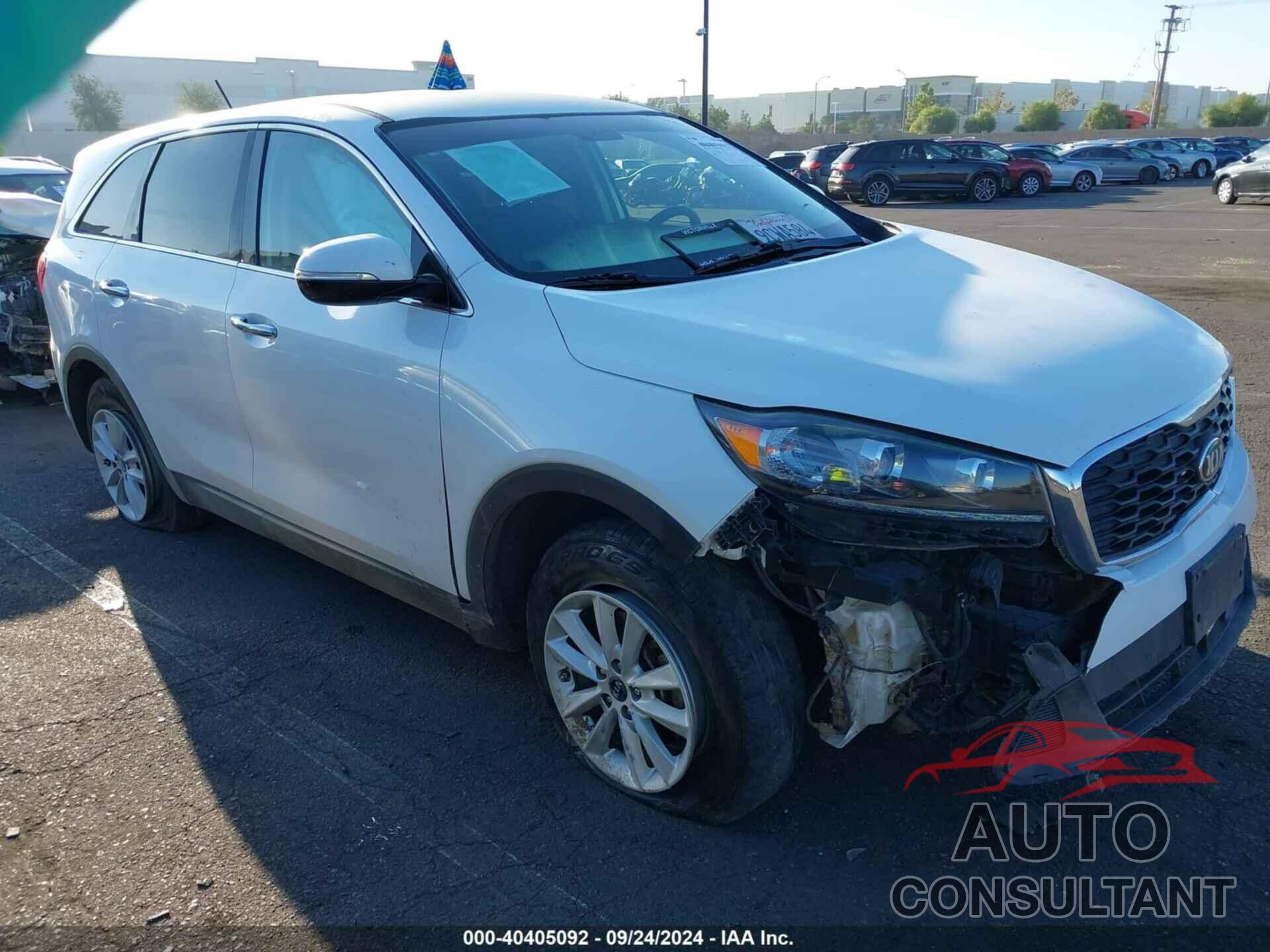 KIA SORENTO 2019 - 5XYPG4A56KG478948