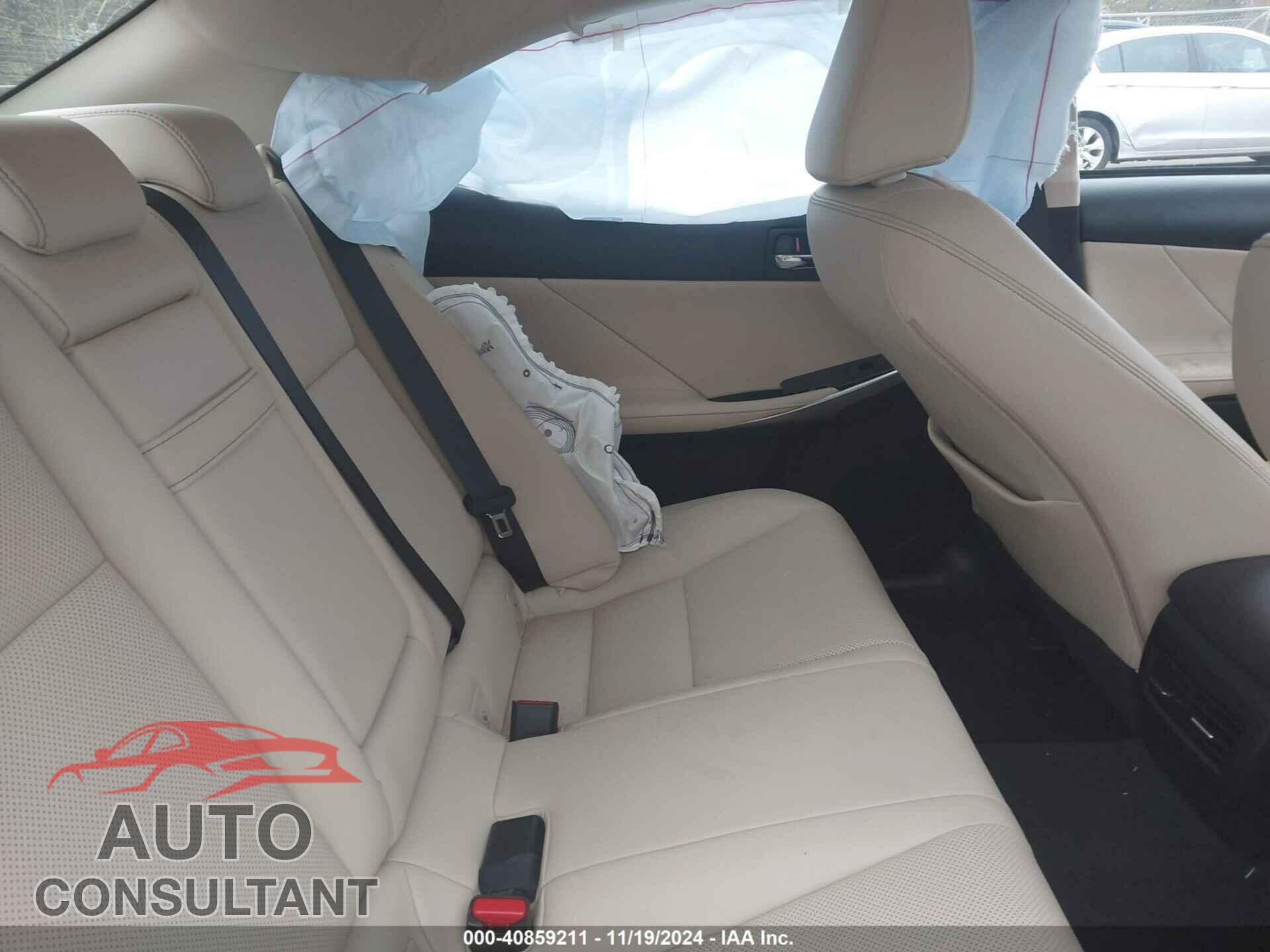 LEXUS IS 250 2015 - JTHCF1D26F5020650