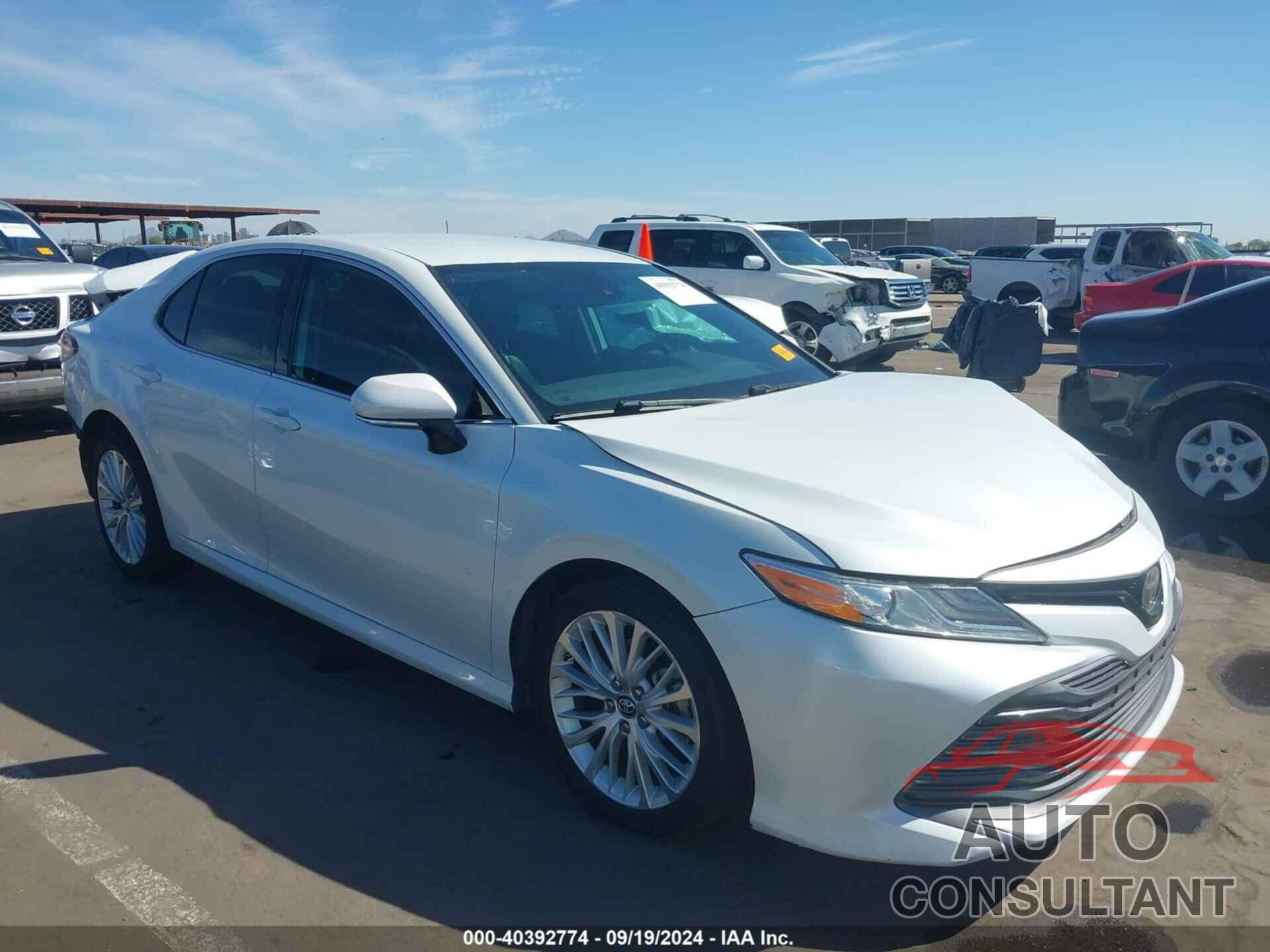 TOYOTA CAMRY 2019 - 4T1B11HKXKU813077