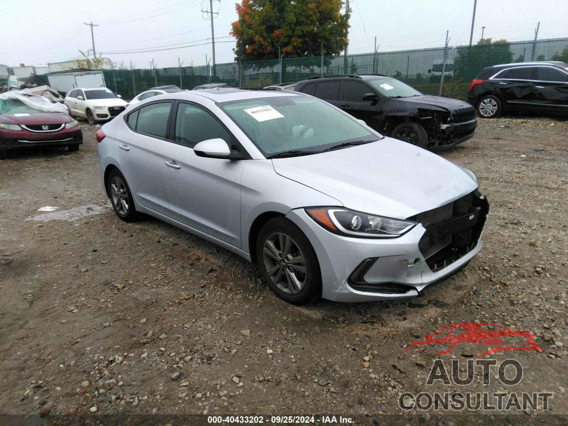 HYUNDAI ELANTRA 2018 - KMHD84LF8JU577544