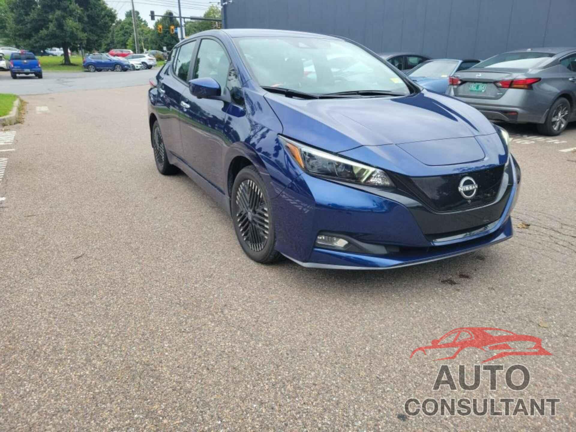 NISSAN LEAF 2023 - 1N4CZ1CV8PC552036
