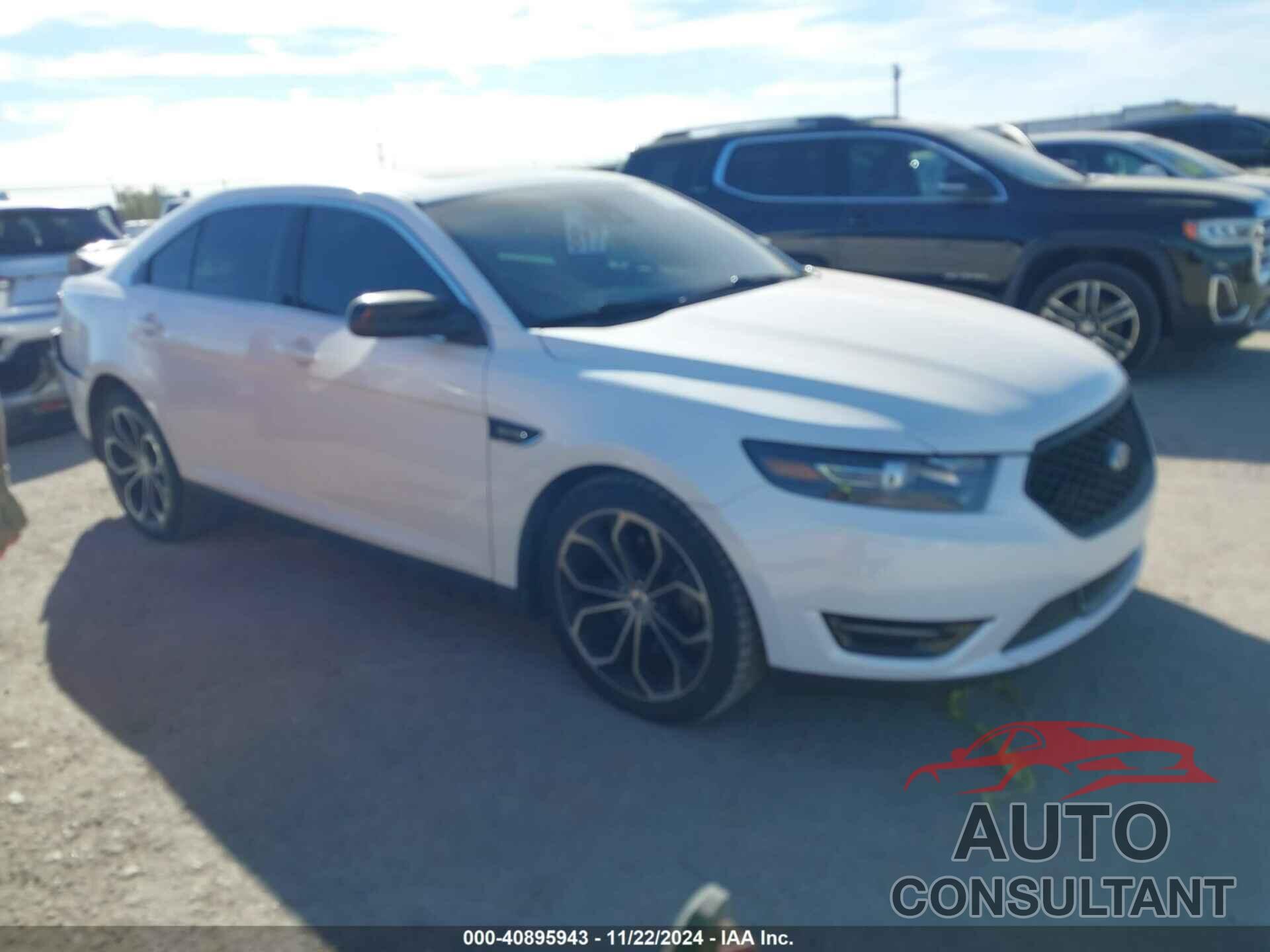 FORD TAURUS 2015 - 1FAHP2KT6FG158852