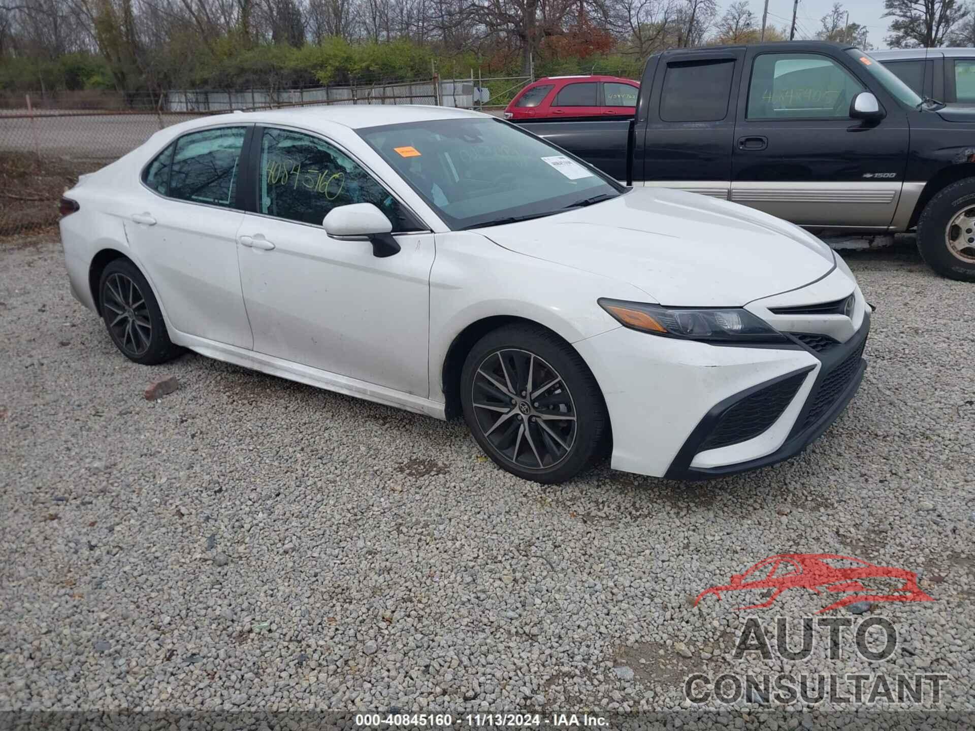 TOYOTA CAMRY 2024 - 4T1G11AK1RU249314
