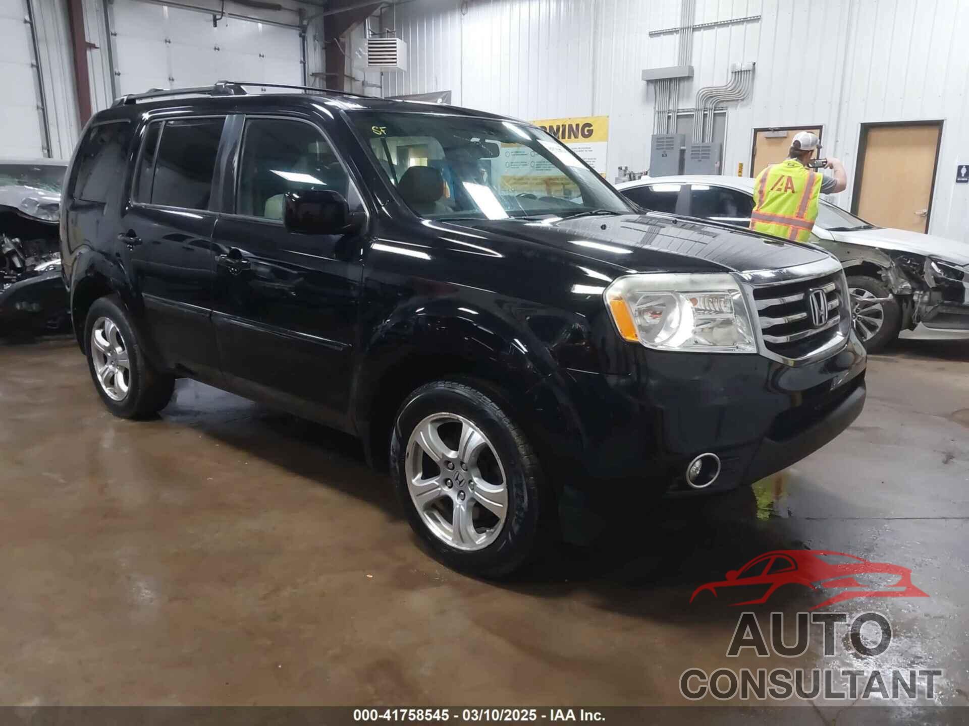 HONDA PILOT 2013 - 5FNYF4H54DB071797
