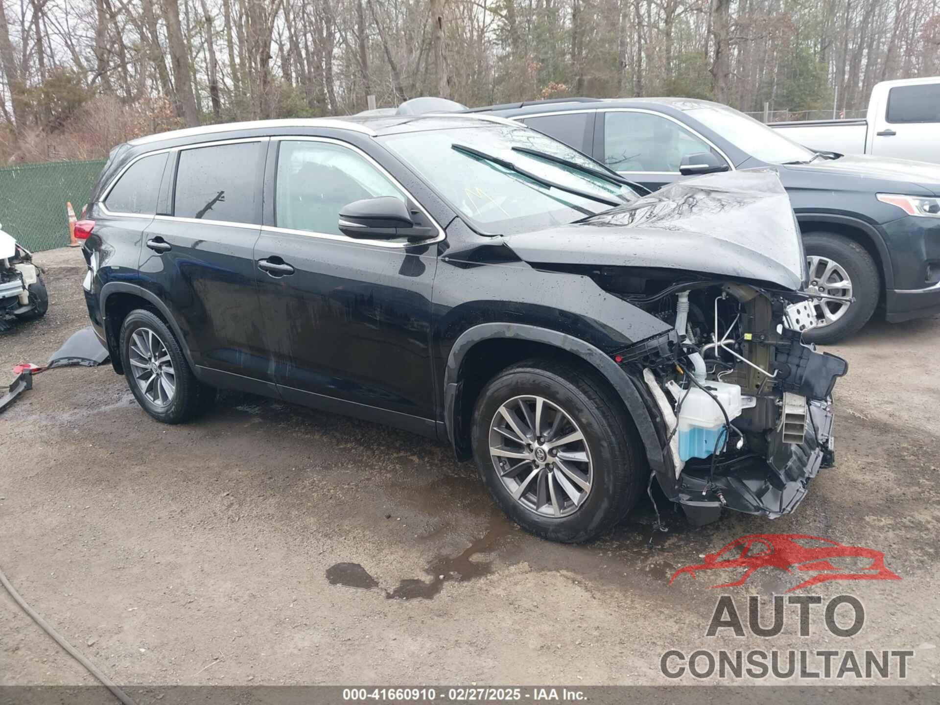 TOYOTA HIGHLANDER 2019 - 5TDJZRFH3KS732604