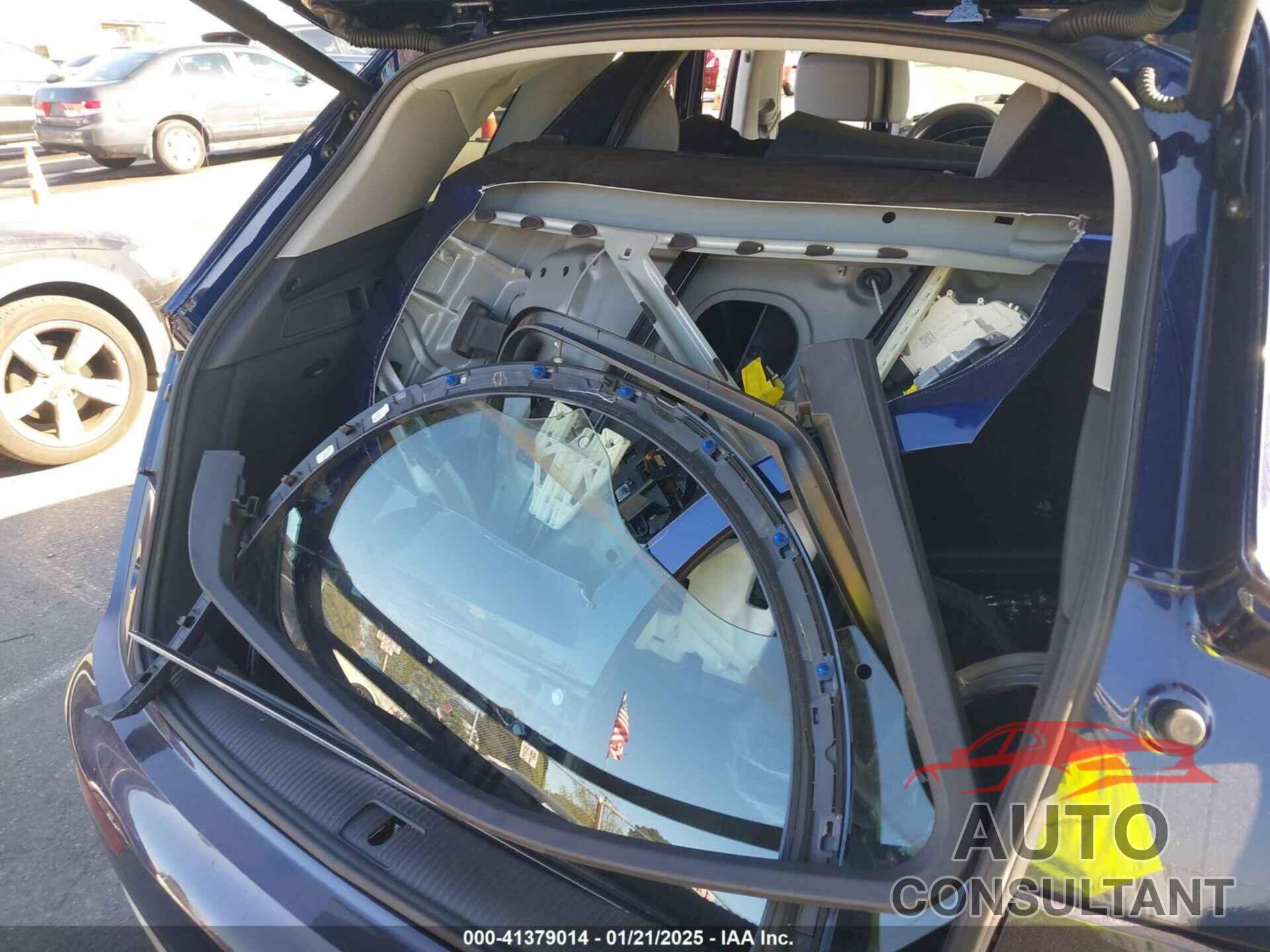 AUDI Q5 2019 - WA1ANAFY6K2061010