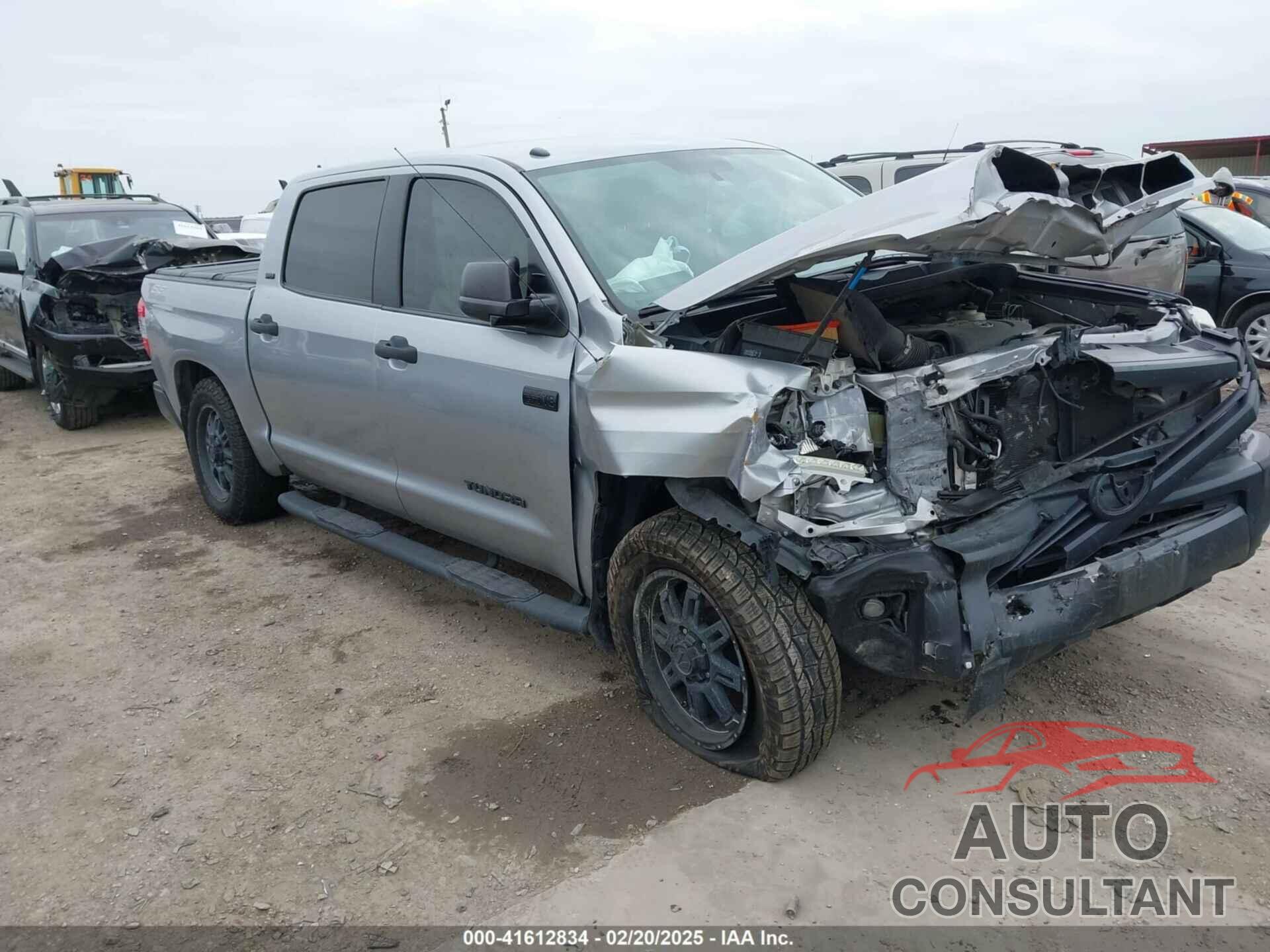 TOYOTA TUNDRA 2016 - 5TFEW5F16GX211321