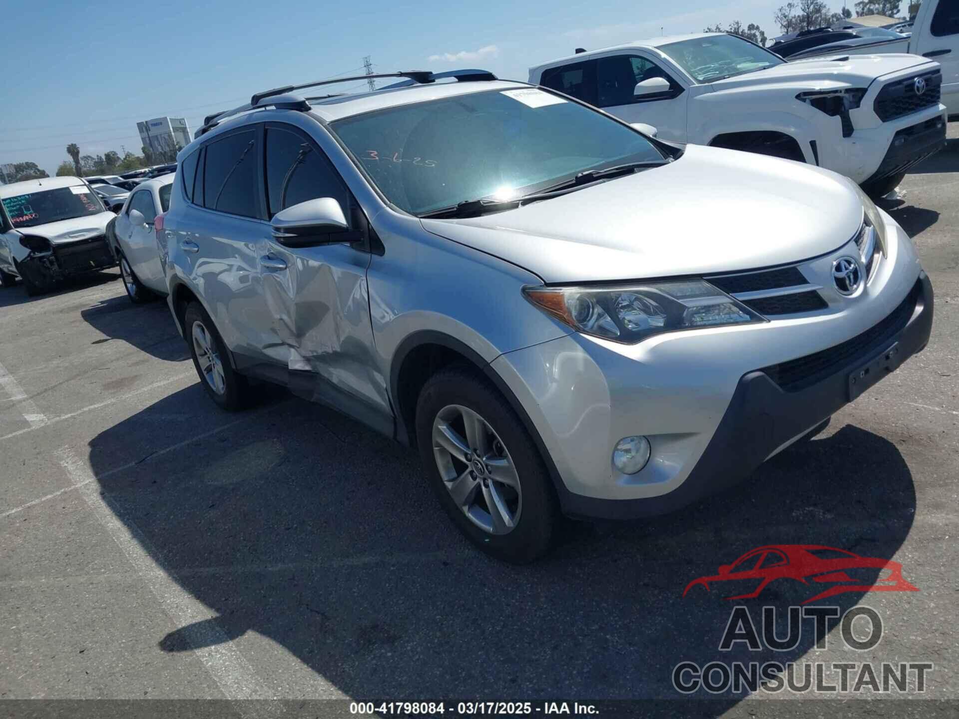 TOYOTA RAV4 2015 - JTMWFREV5FD054476
