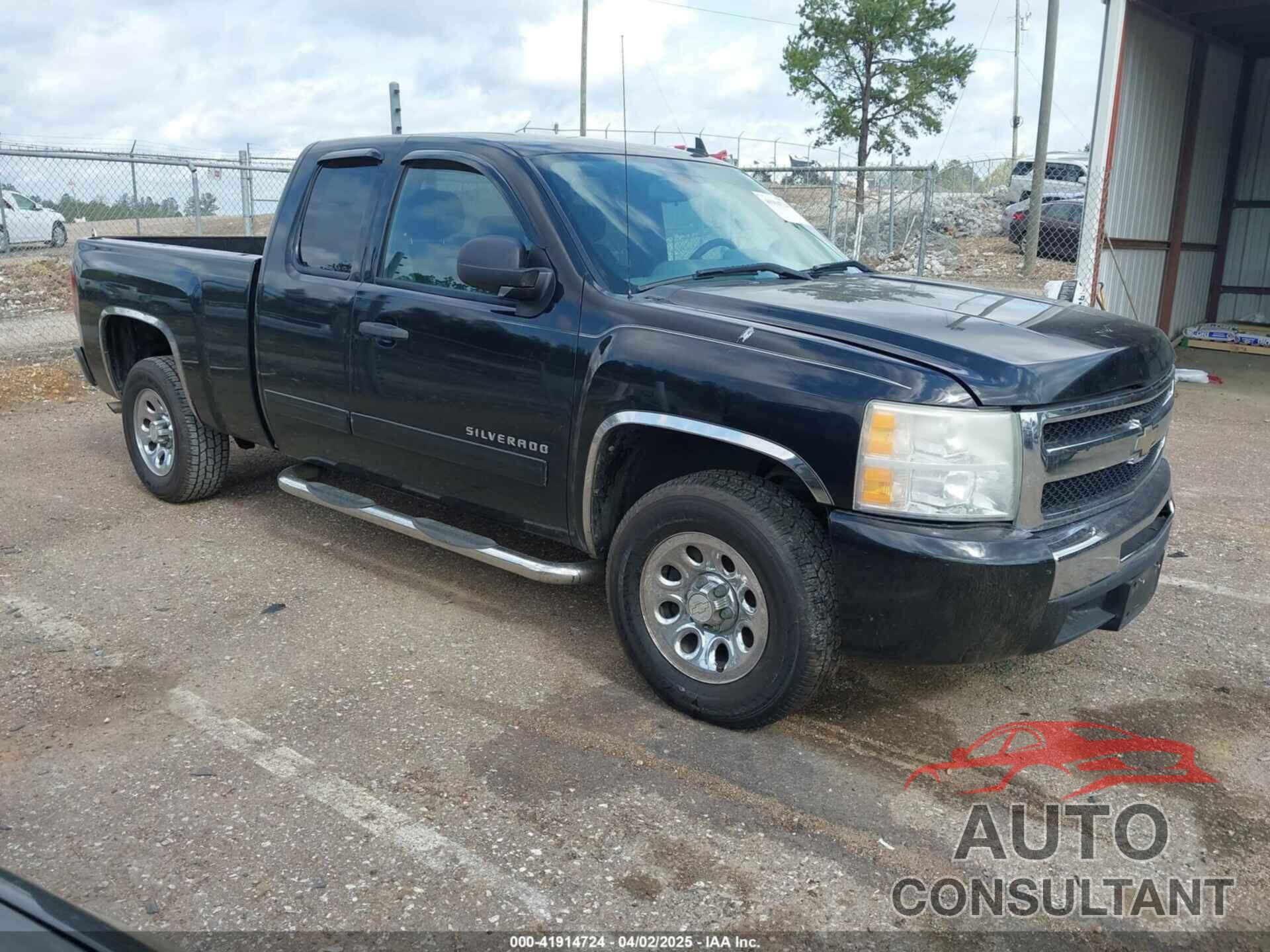 CHEVROLET SILVERADO 1500 2010 - 1GCSCREA6AZ245842
