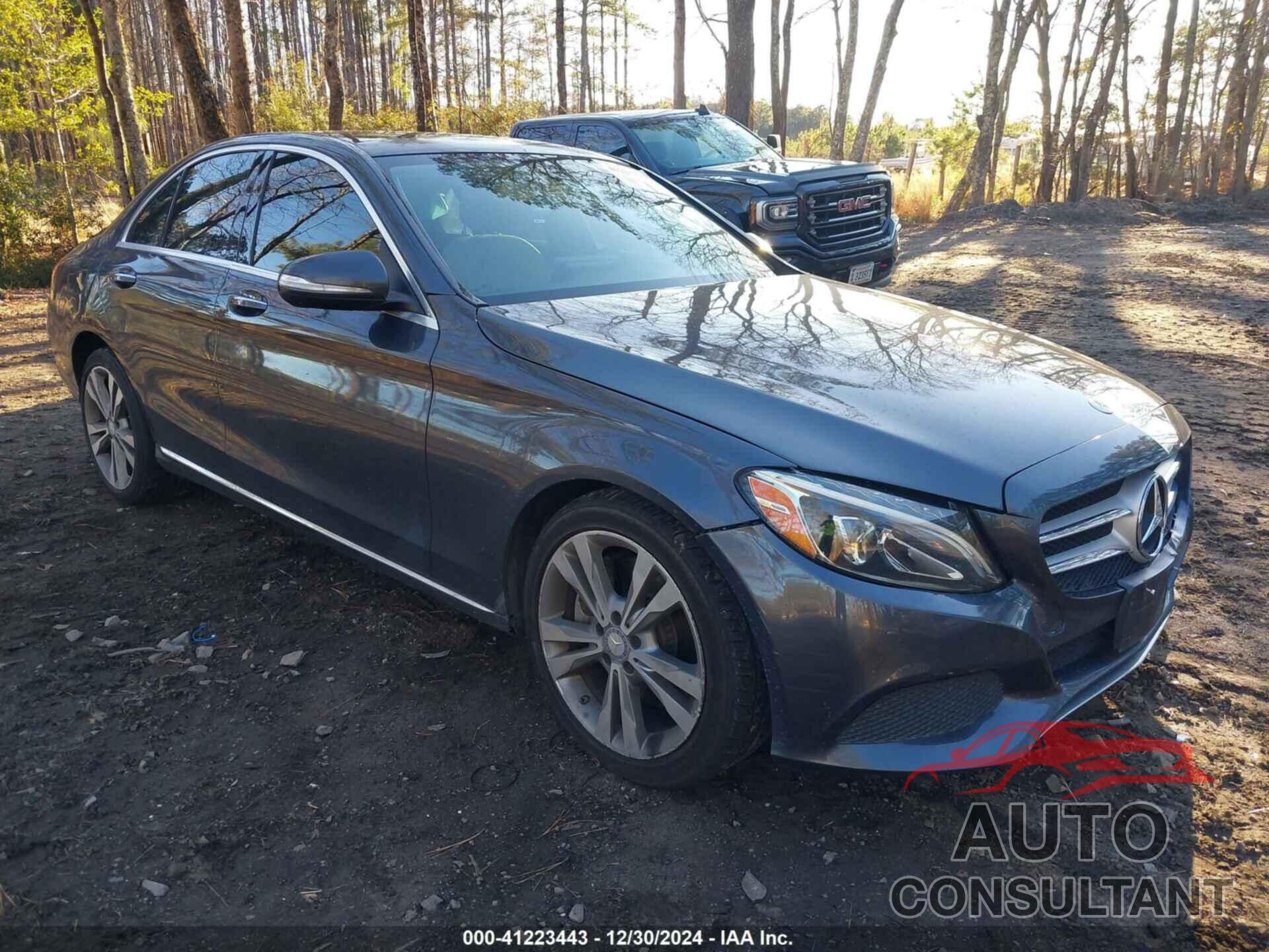 MERCEDES-BENZ C 300 2015 - 55SWF4KB3FU020427