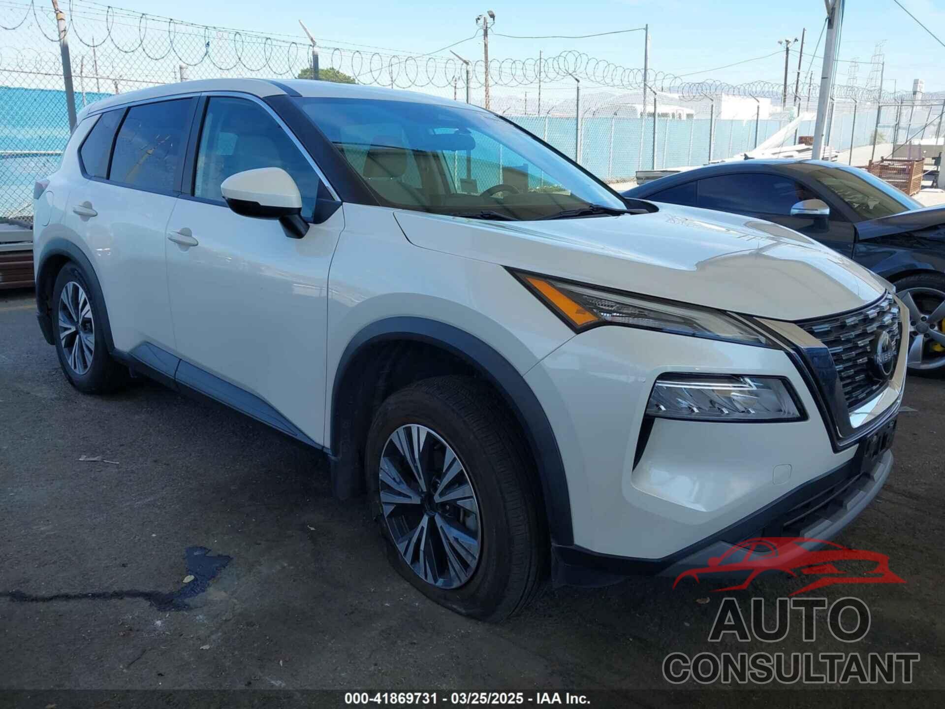 NISSAN ROGUE 2022 - 5N1BT3BA9NC729669