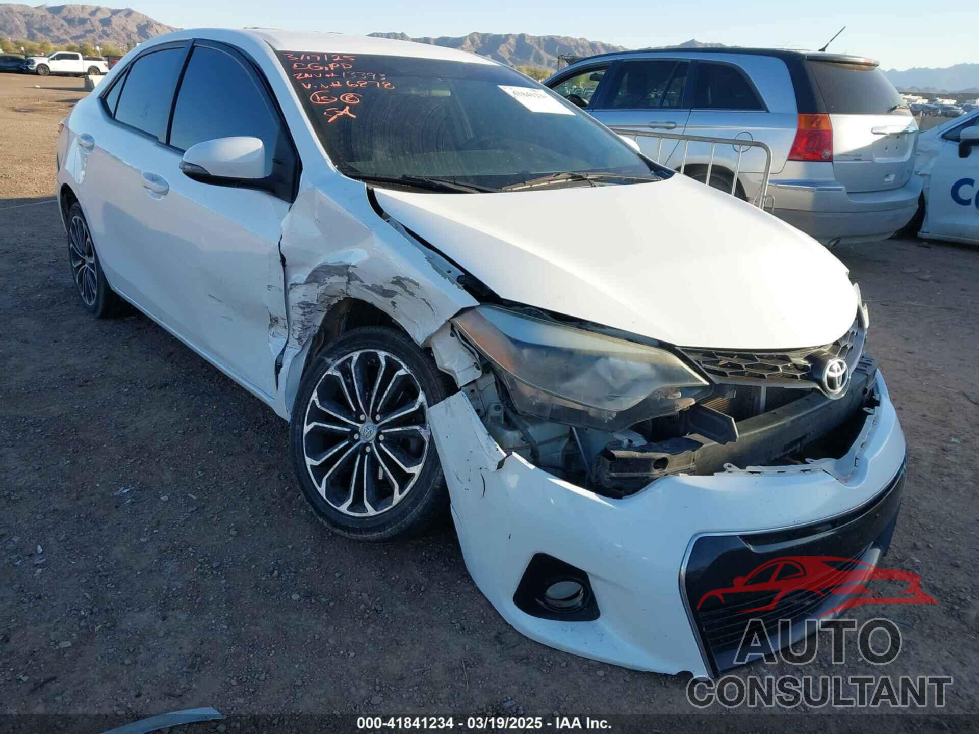 TOYOTA COROLLA 2015 - 5YFBURHE8FP236878