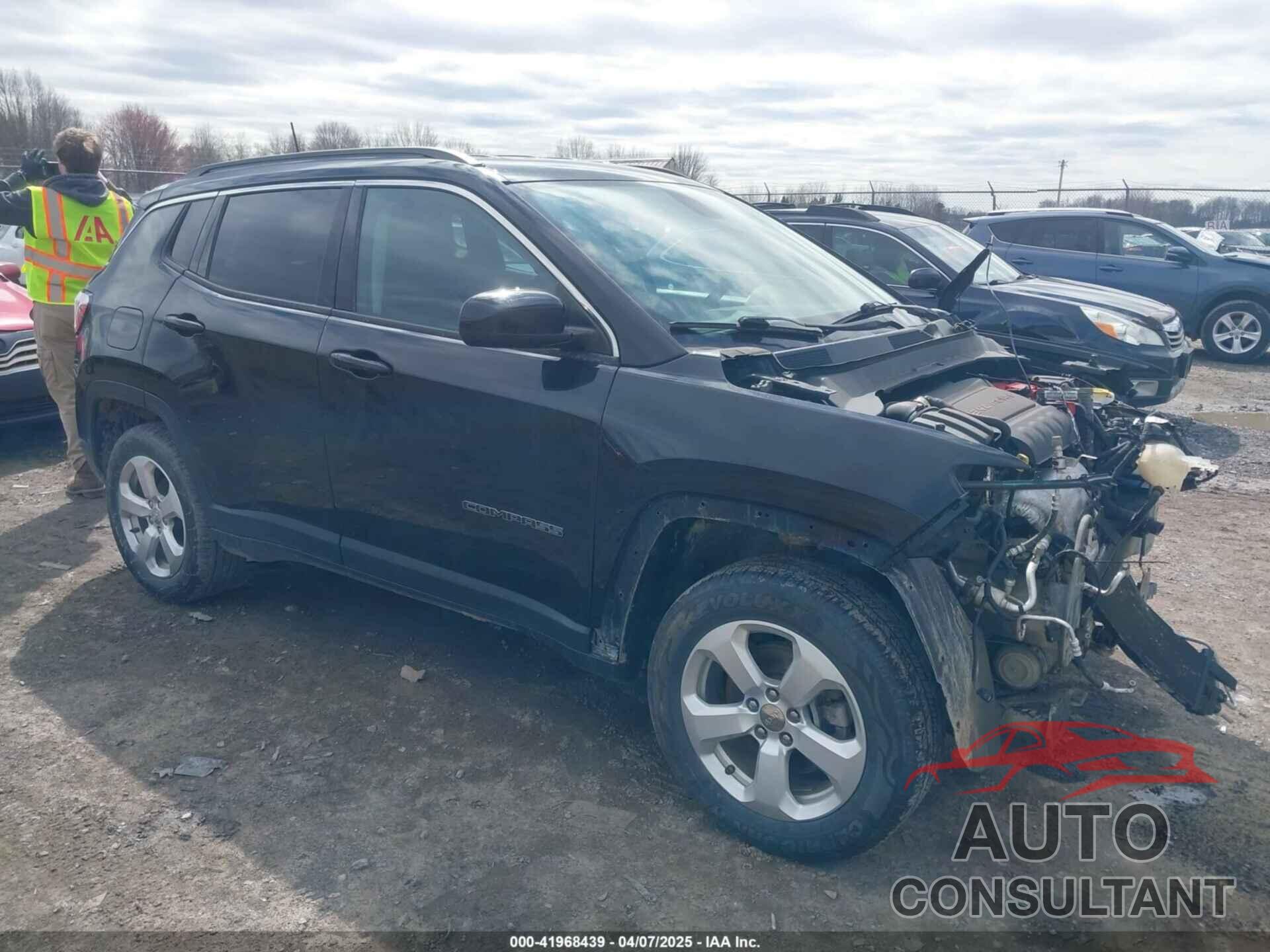 JEEP COMPASS 2019 - 3C4NJDBB3KT654330