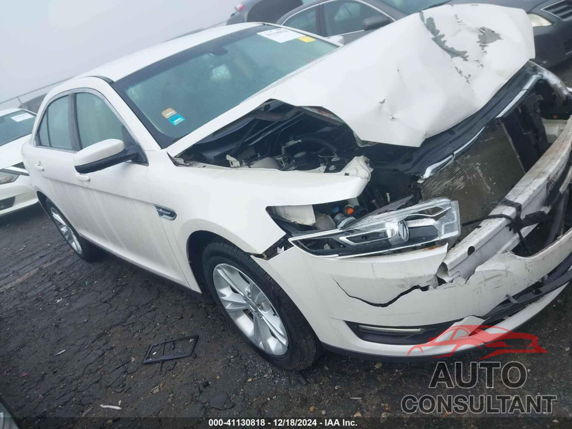 FORD TAURUS 2015 - 1FAHP2E82FG181200