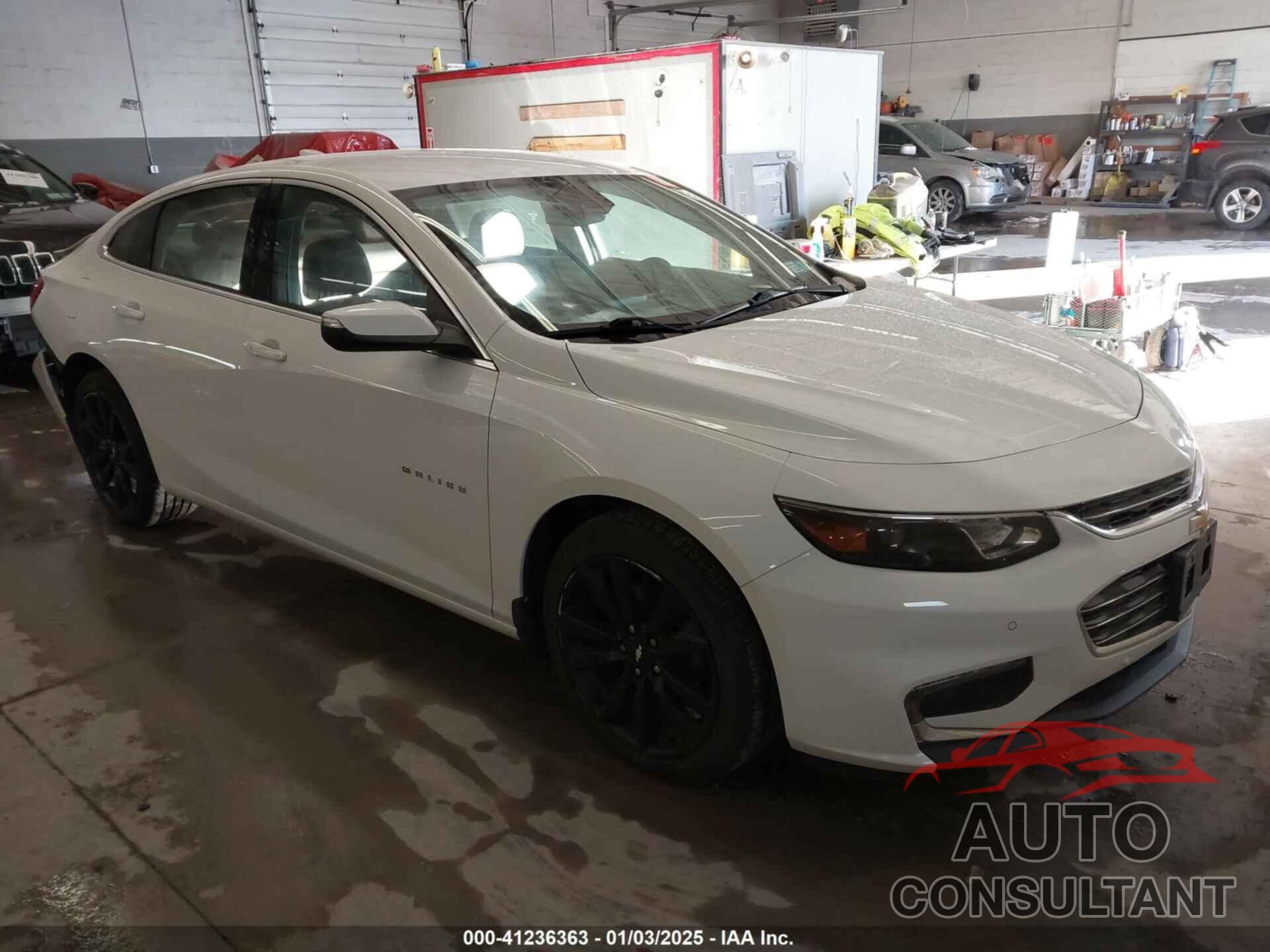 CHEVROLET MALIBU 2017 - 1G1ZE5ST1HF286004