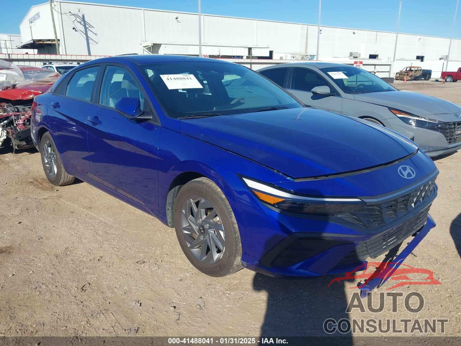 HYUNDAI ELANTRA 2024 - KMHLM4DG9RU745976
