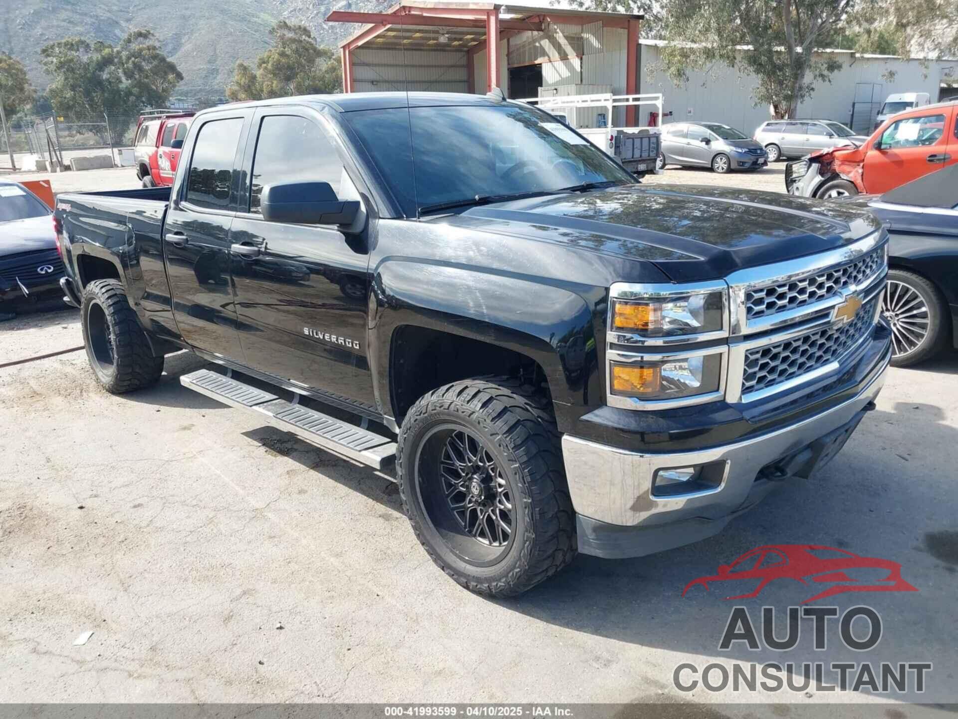 CHEVROLET SILVERADO 1500 2014 - 1GCVKREC7EZ417660