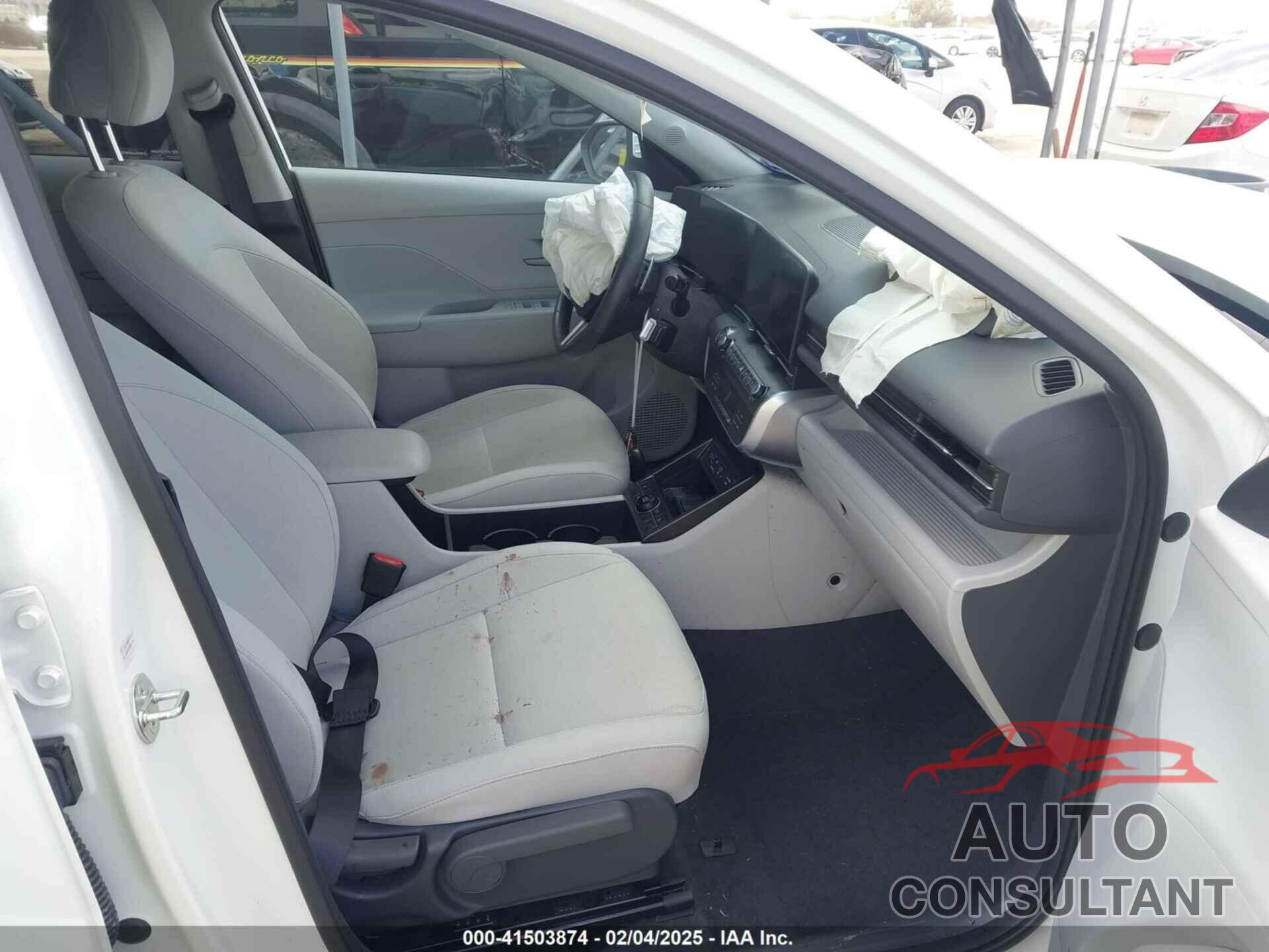 HYUNDAI KONA 2024 - KM8HC3AB3RU045687