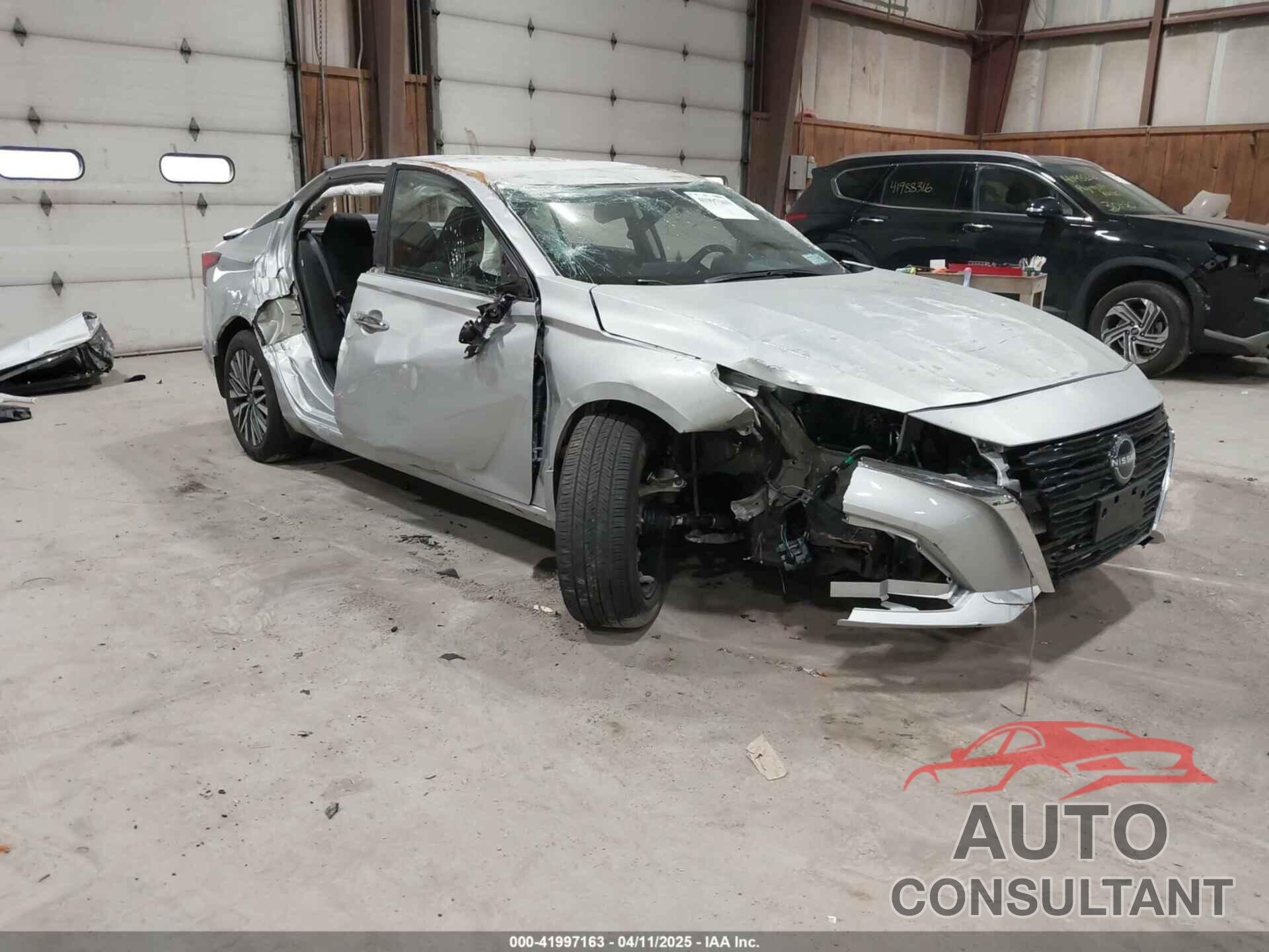 NISSAN ALTIMA 2024 - 1N4BL4DW3RN401845