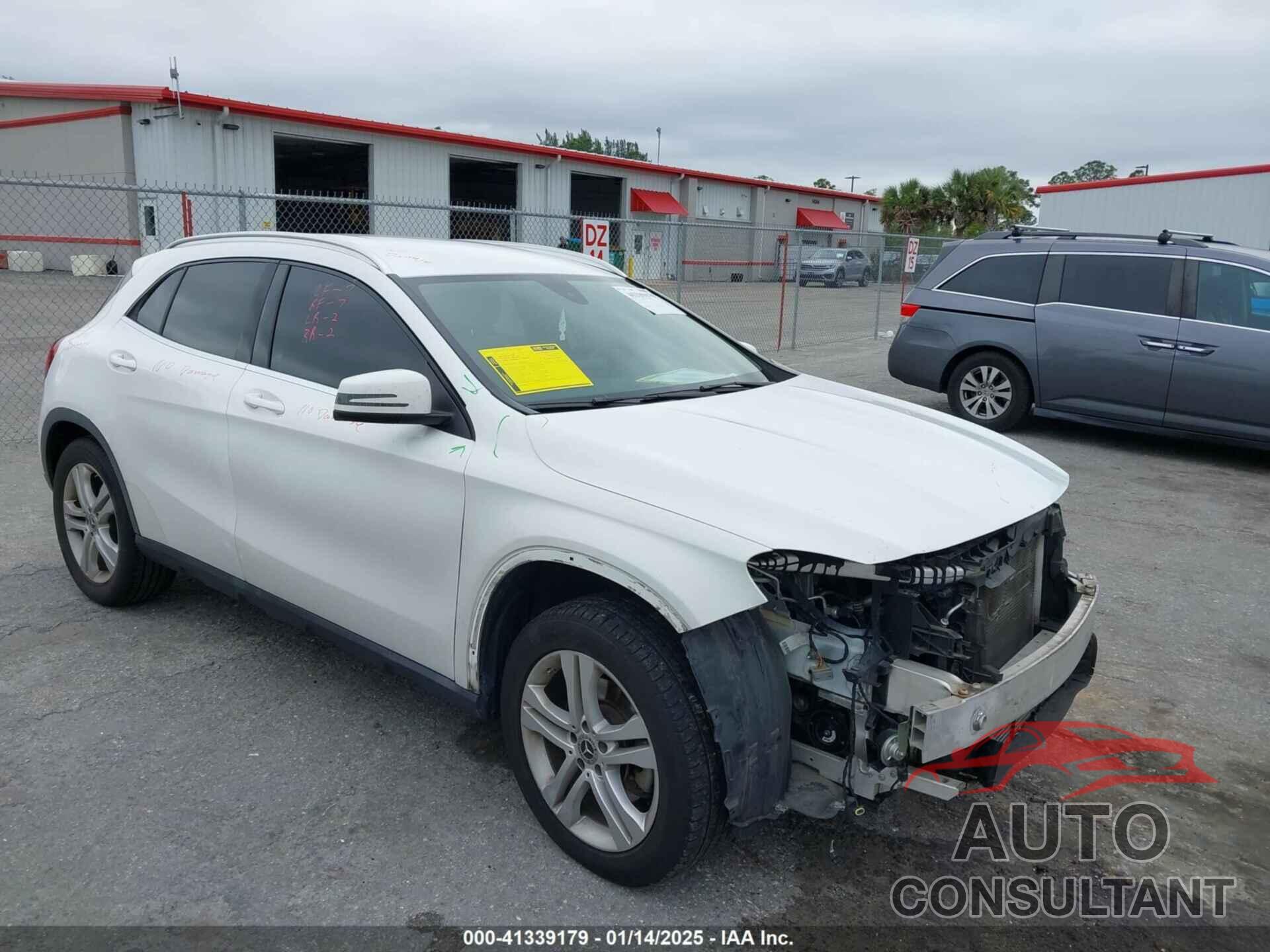 MERCEDES-BENZ GLA 250 2020 - W1NTG4EB4LU040730