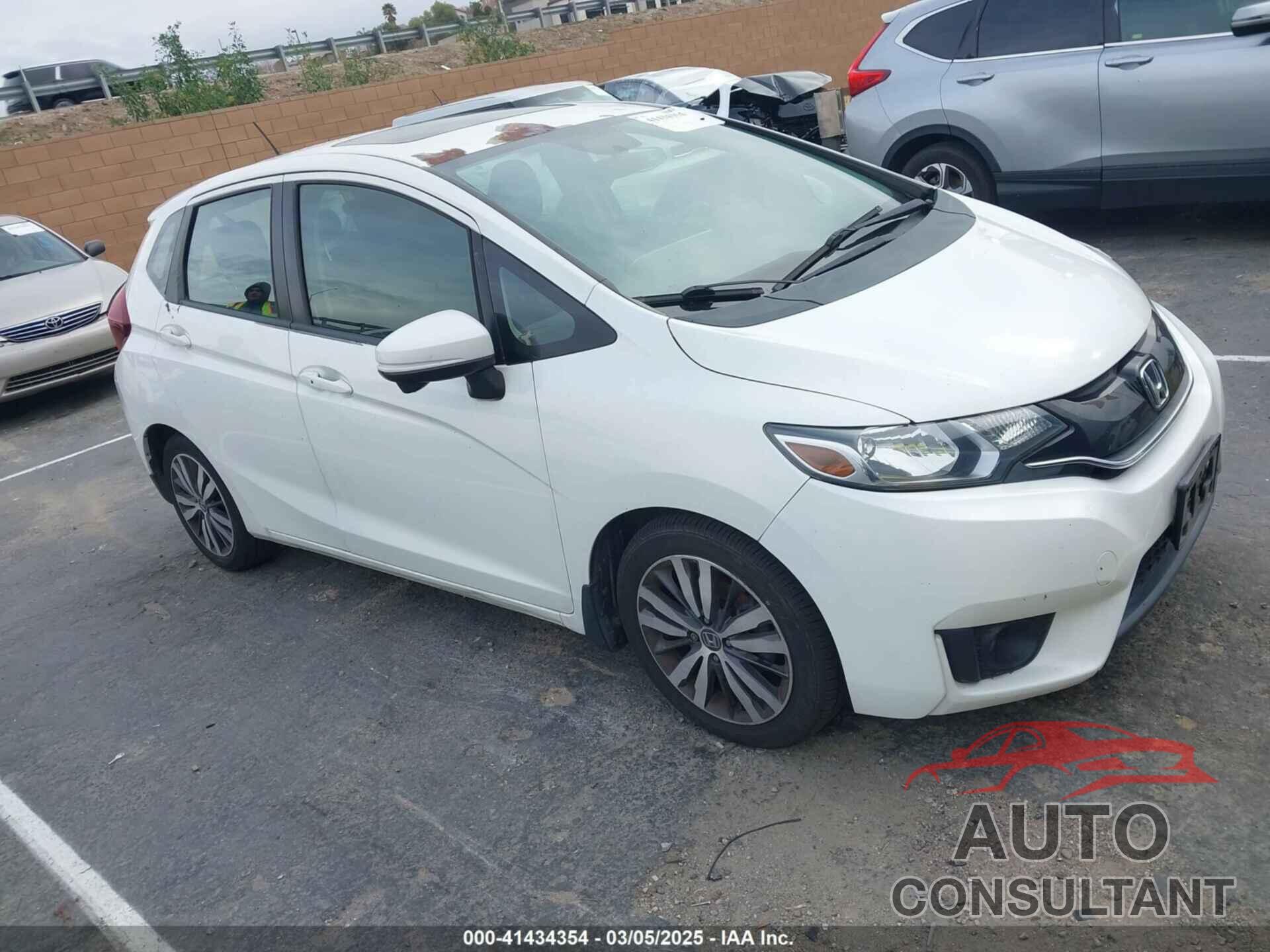 HONDA FIT 2015 - 3HGGK5H81FM729194