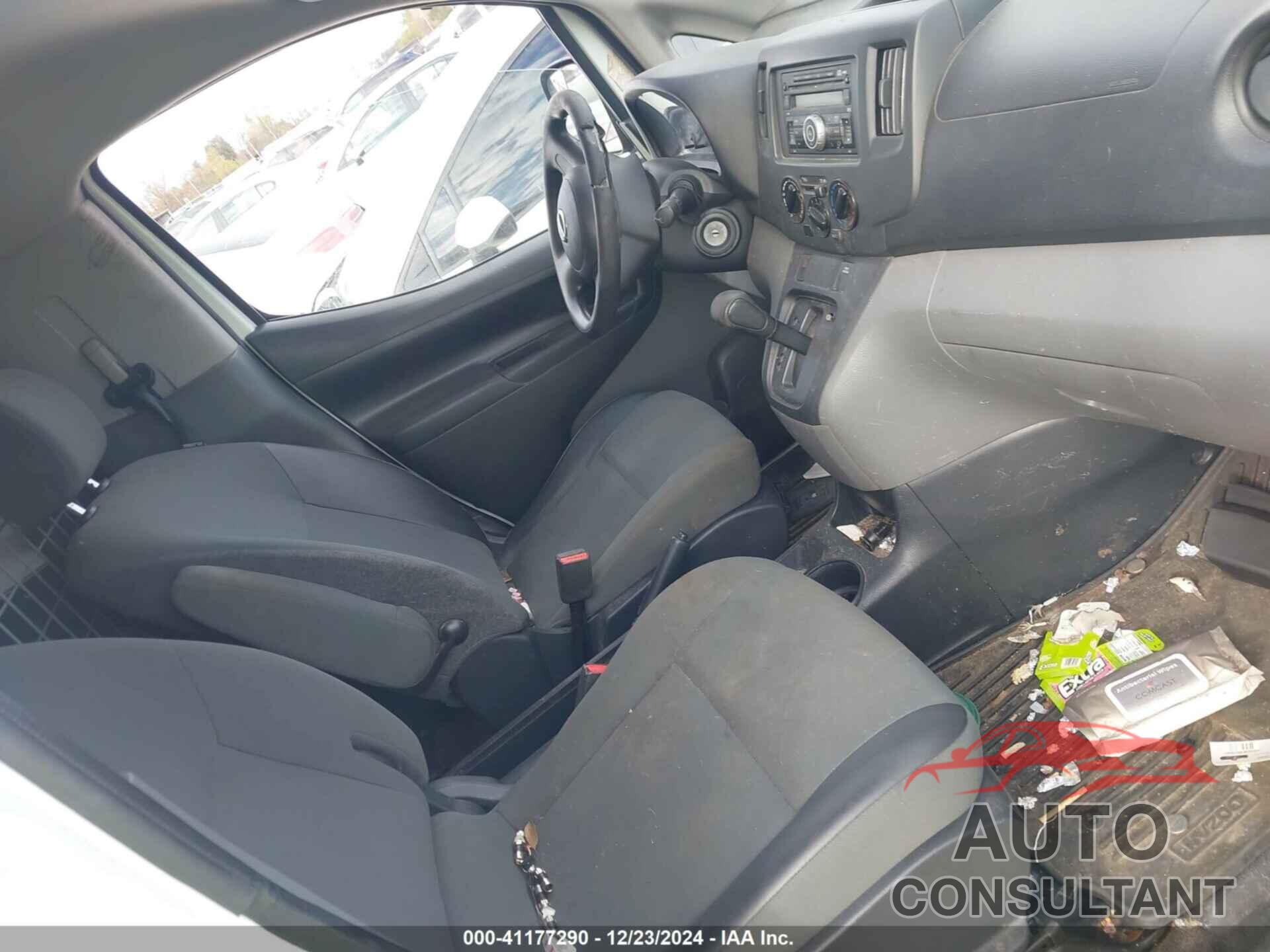 NISSAN NV200 2017 - 3N6CM0KN4HK708196