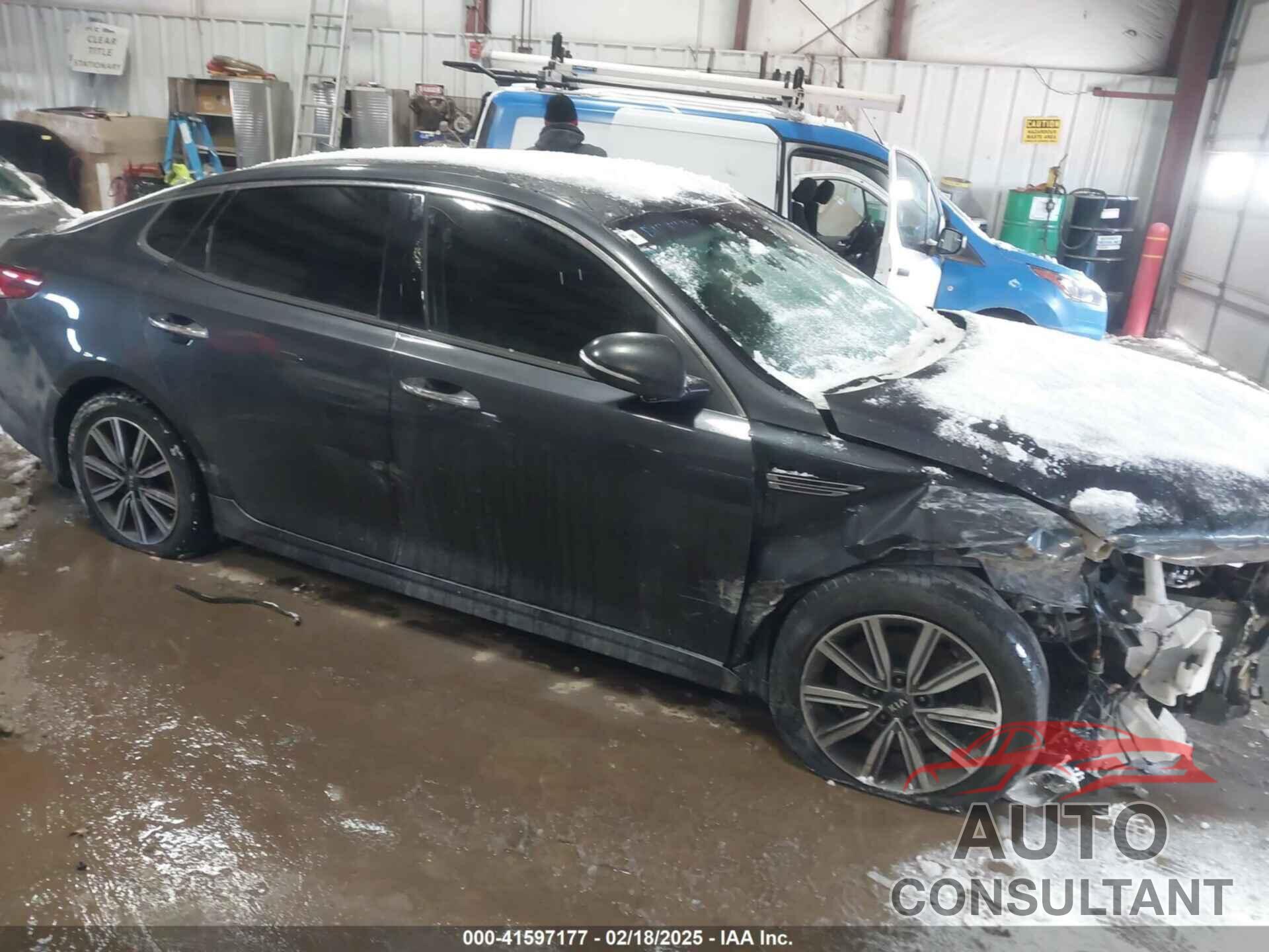 KIA OPTIMA 2019 - 5XXGU4L19KG312351