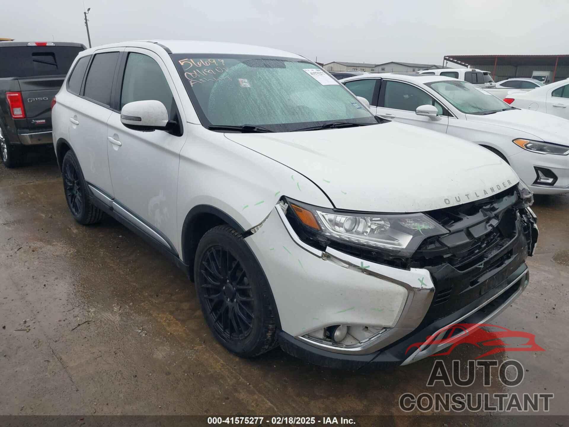 MITSUBISHI OUTLANDER 2019 - JA4AD3A32KZ007270