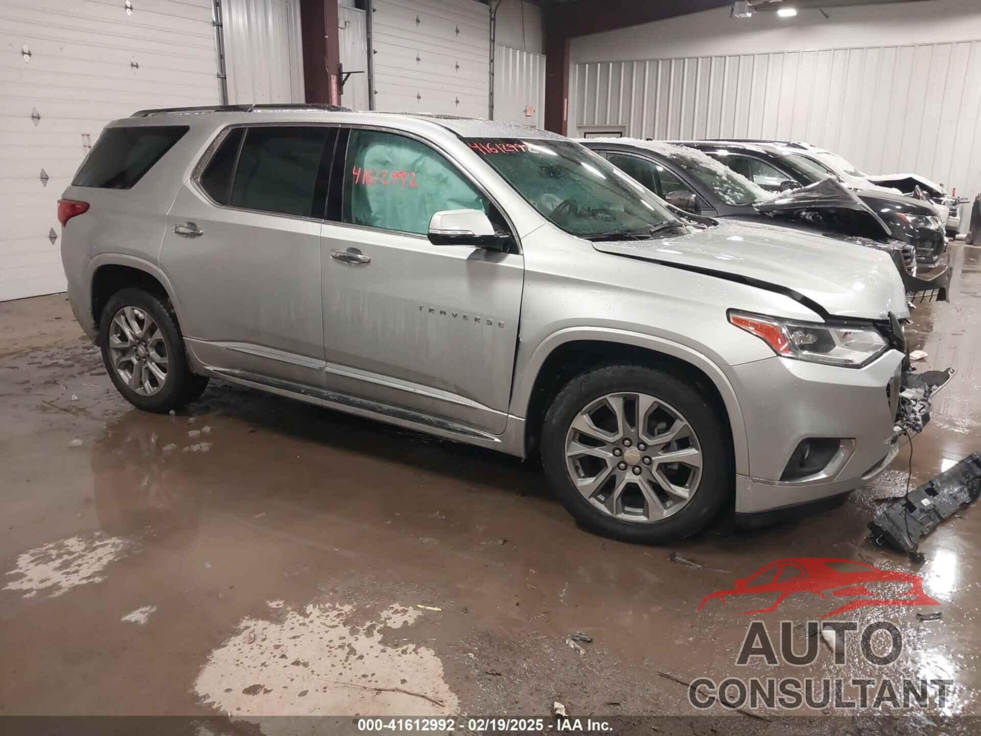 CHEVROLET TRAVERSE 2019 - 1GNEVKKWXKJ218066