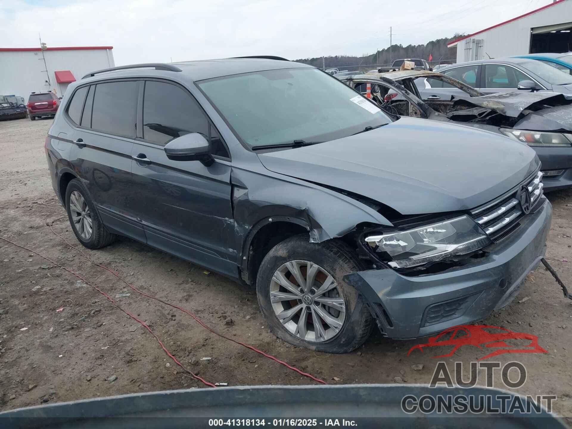 VOLKSWAGEN TIGUAN 2019 - 3VV1B7AX5KM077211