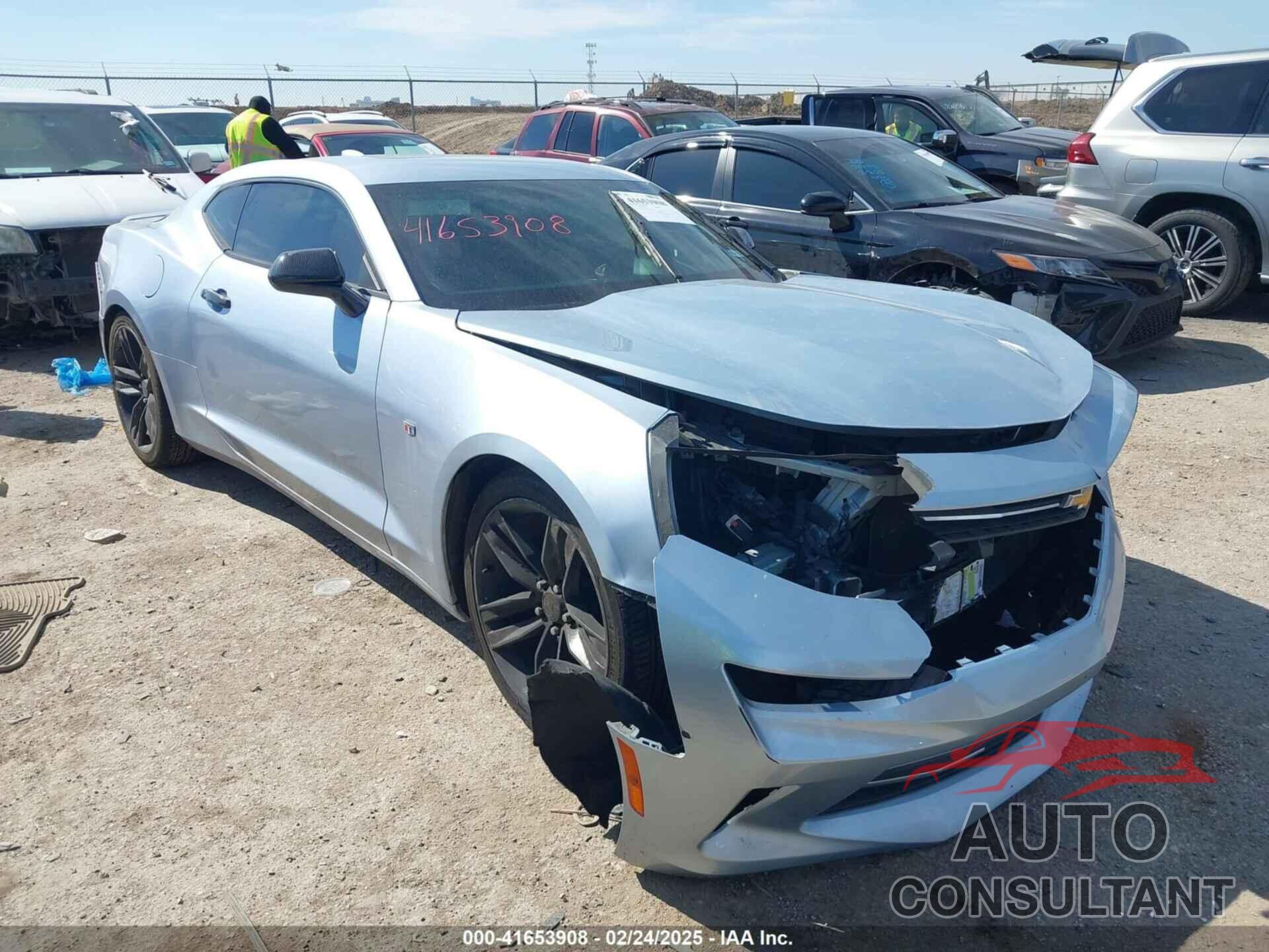 CHEVROLET CAMARO 2017 - 1G1FD1RS4H0165594
