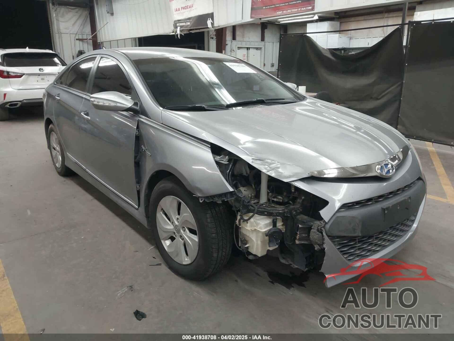 HYUNDAI SONATA HYBRID 2015 - KMHEC4A44FA138550