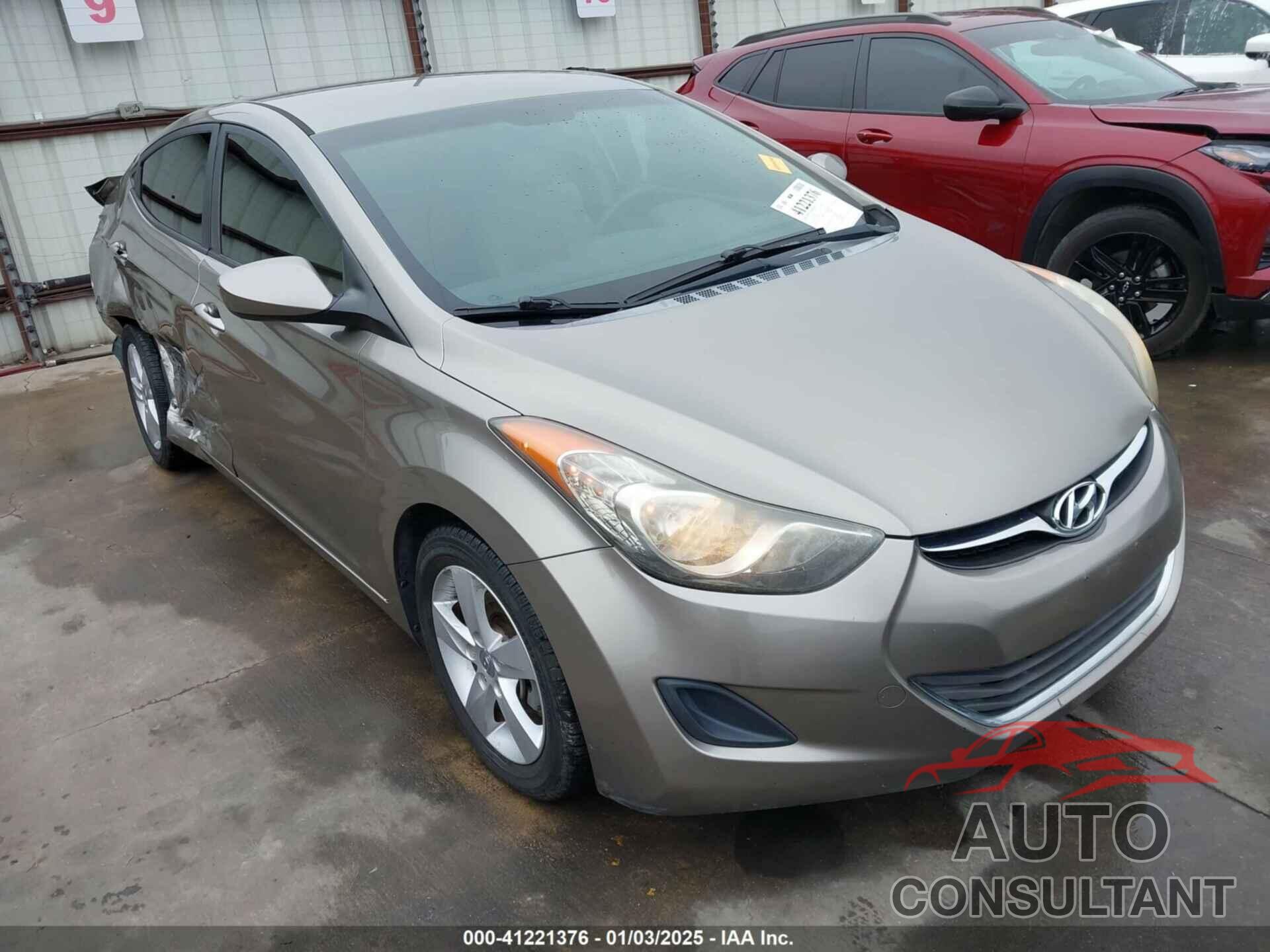 HYUNDAI ELANTRA 2013 - 5NPDH4AE9DH365152