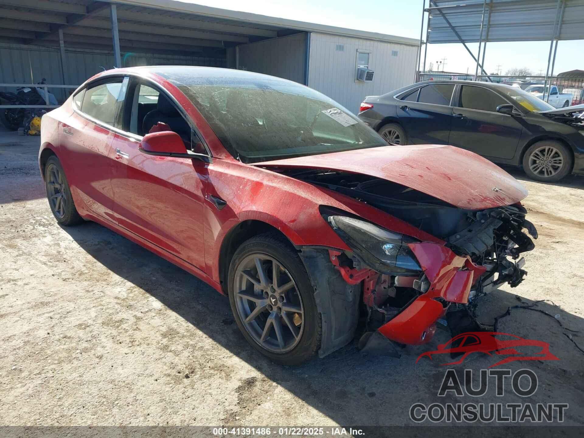 TESLA MODEL 3 2022 - 5YJ3E1EA9NF186202