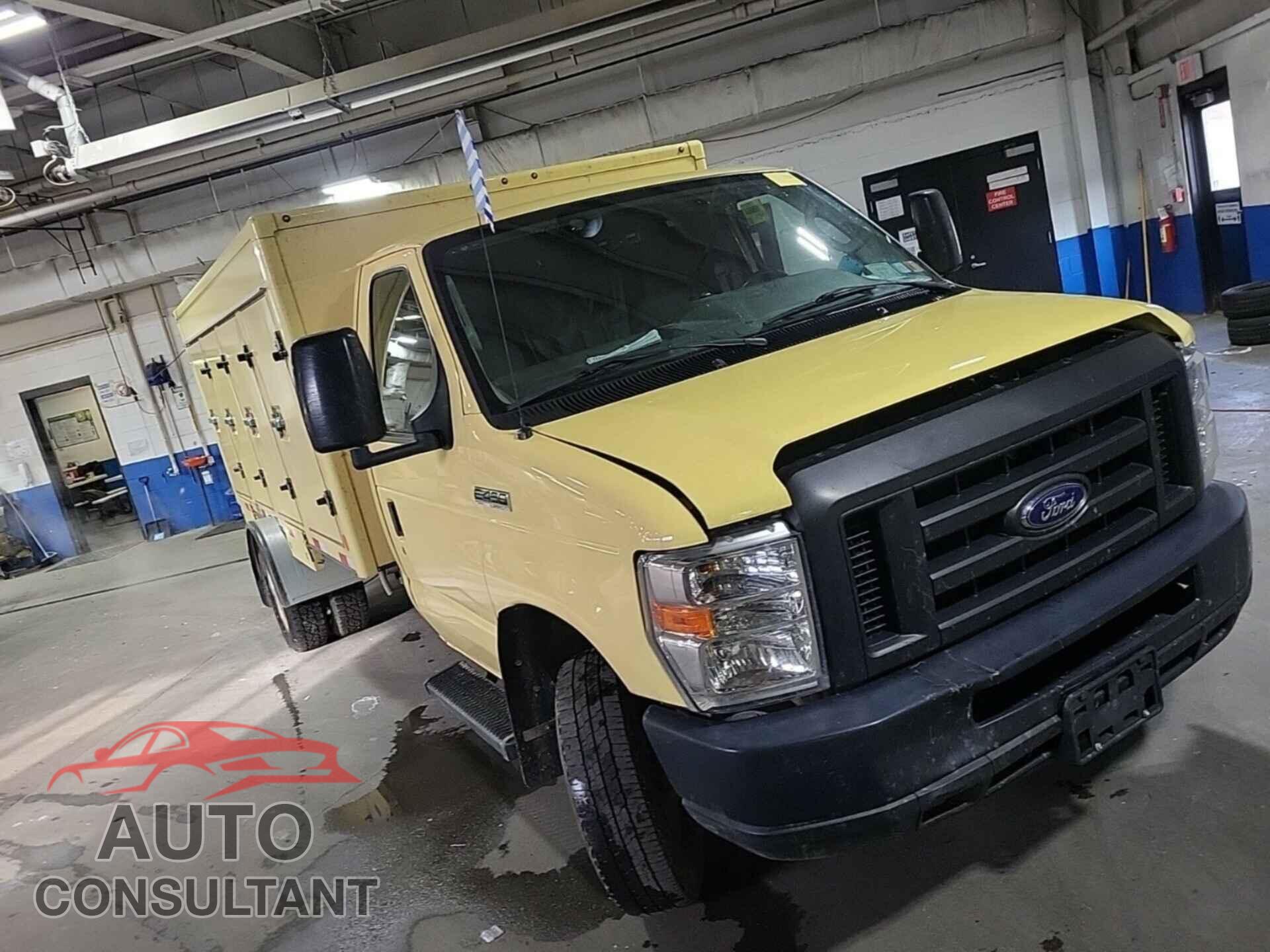 FORD ECONOLINE 2019 - 1FDXE4FS9KDC57732