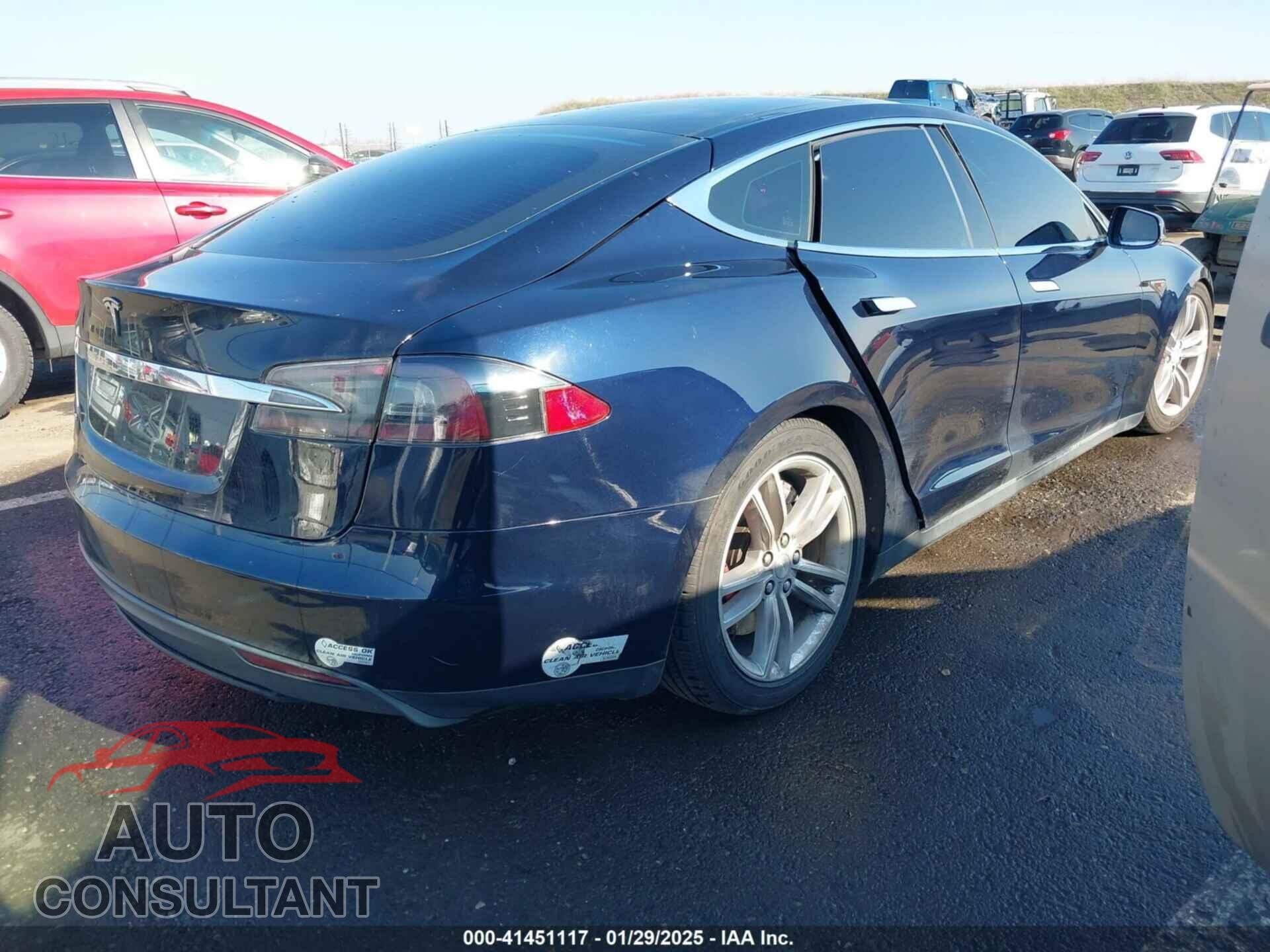 TESLA MODEL S 2013 - 5YJSA1CG6DFP08510