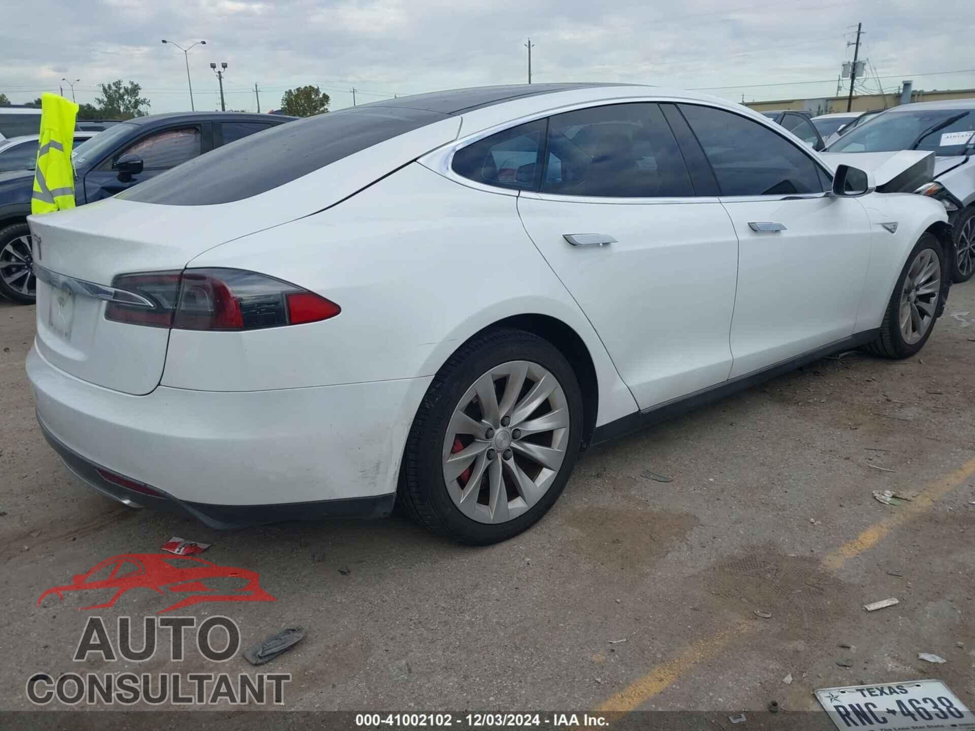 TESLA MODEL S 2013 - 5YJSA1AC7DFP10914