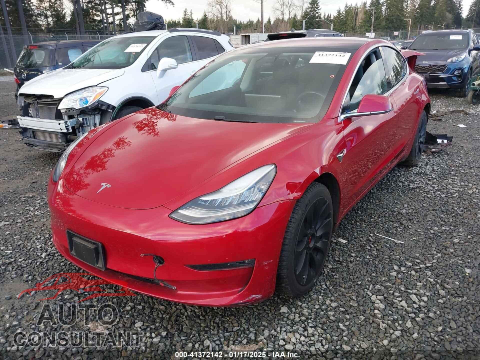 TESLA MODEL 3 2018 - 5YJ3E1EB2JF129813