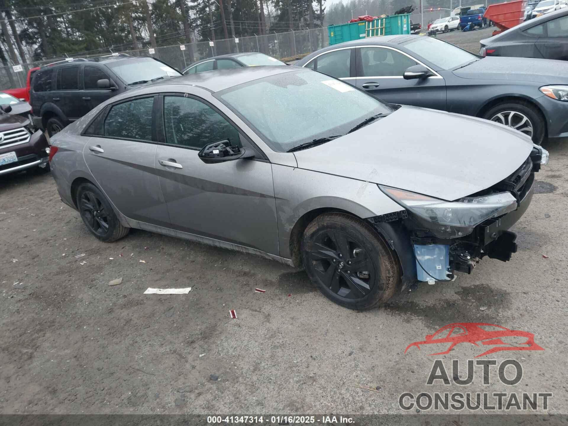 HYUNDAI ELANTRA 2023 - KMHLM4AG9PU528171