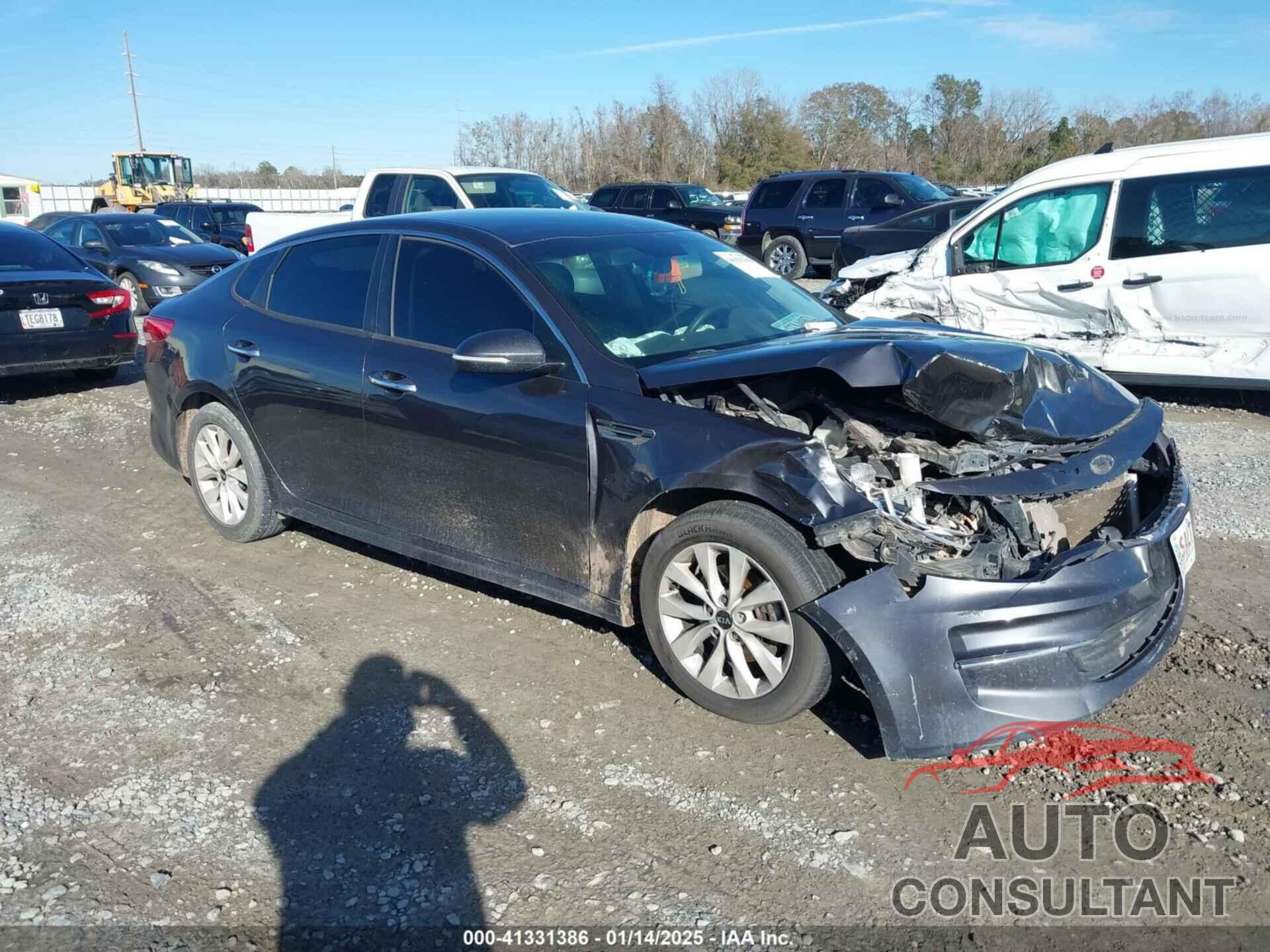 KIA OPTIMA 2017 - 5XXGT4L31HG122590
