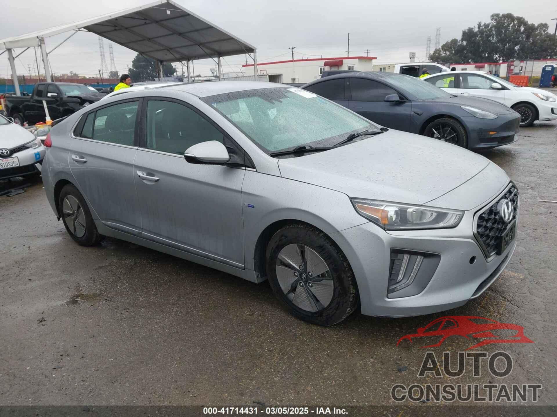 HYUNDAI IONIQ HYBRID 2020 - KMHC75LC1LU235835