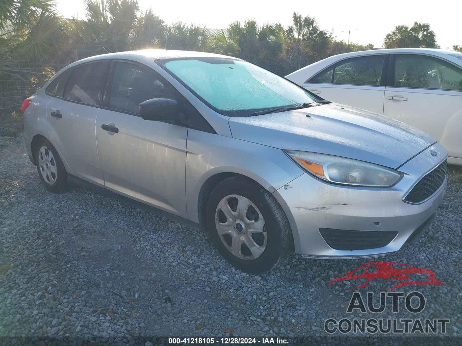 FORD FOCUS 2015 - 1FADP3E22FL279828