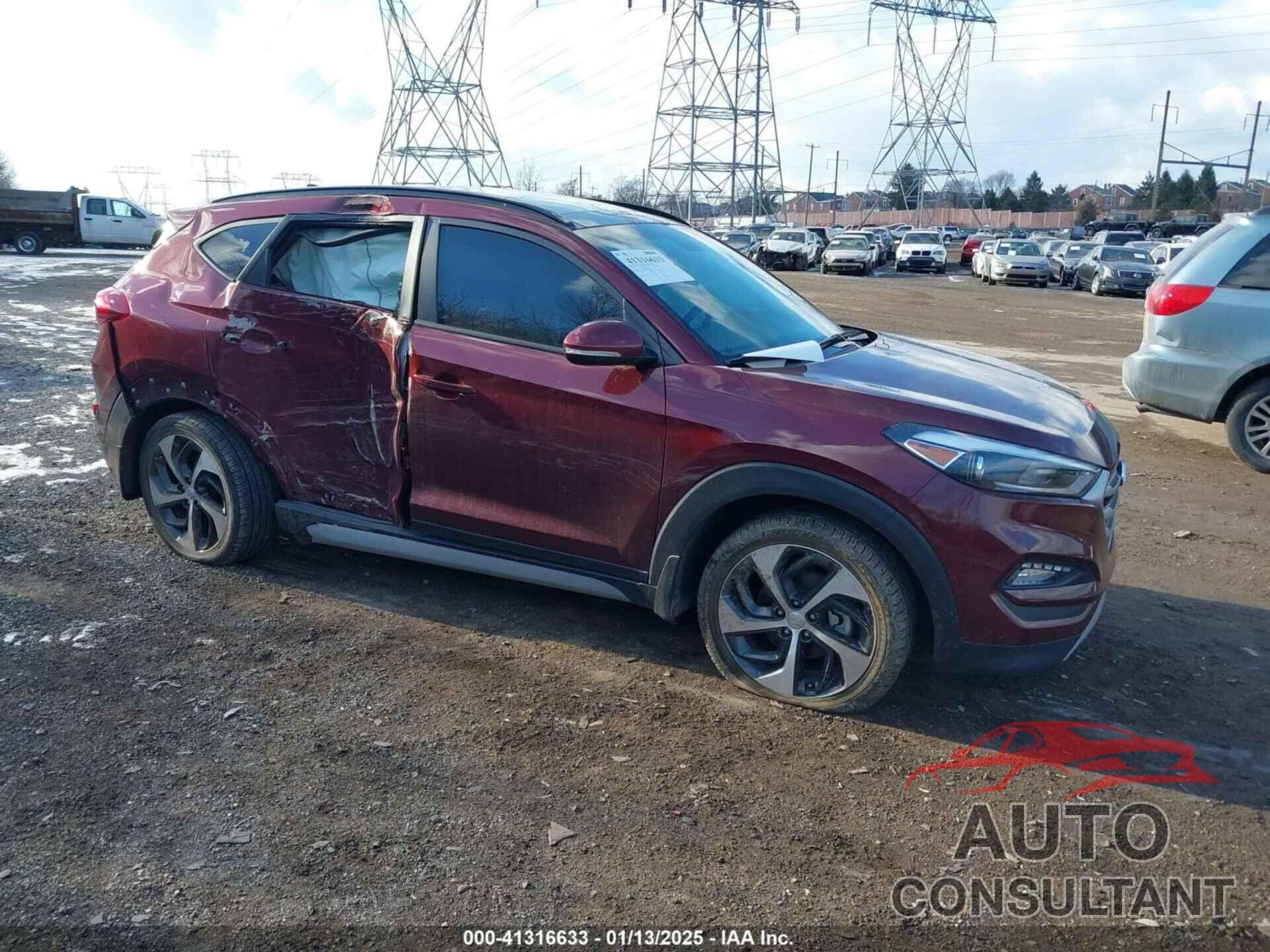 HYUNDAI TUCSON 2018 - KM8J3CA28JU623885