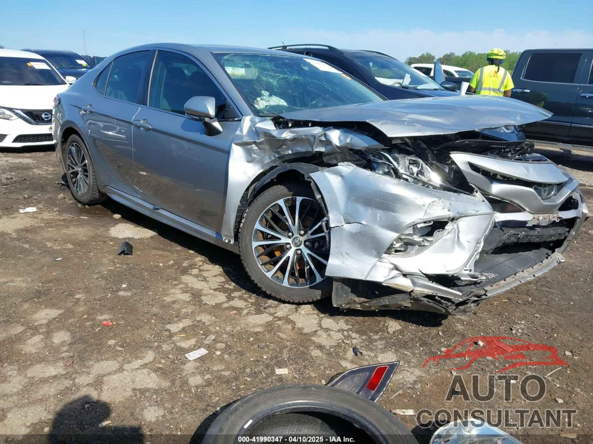 TOYOTA CAMRY 2019 - 4T1B11HK7KU808547