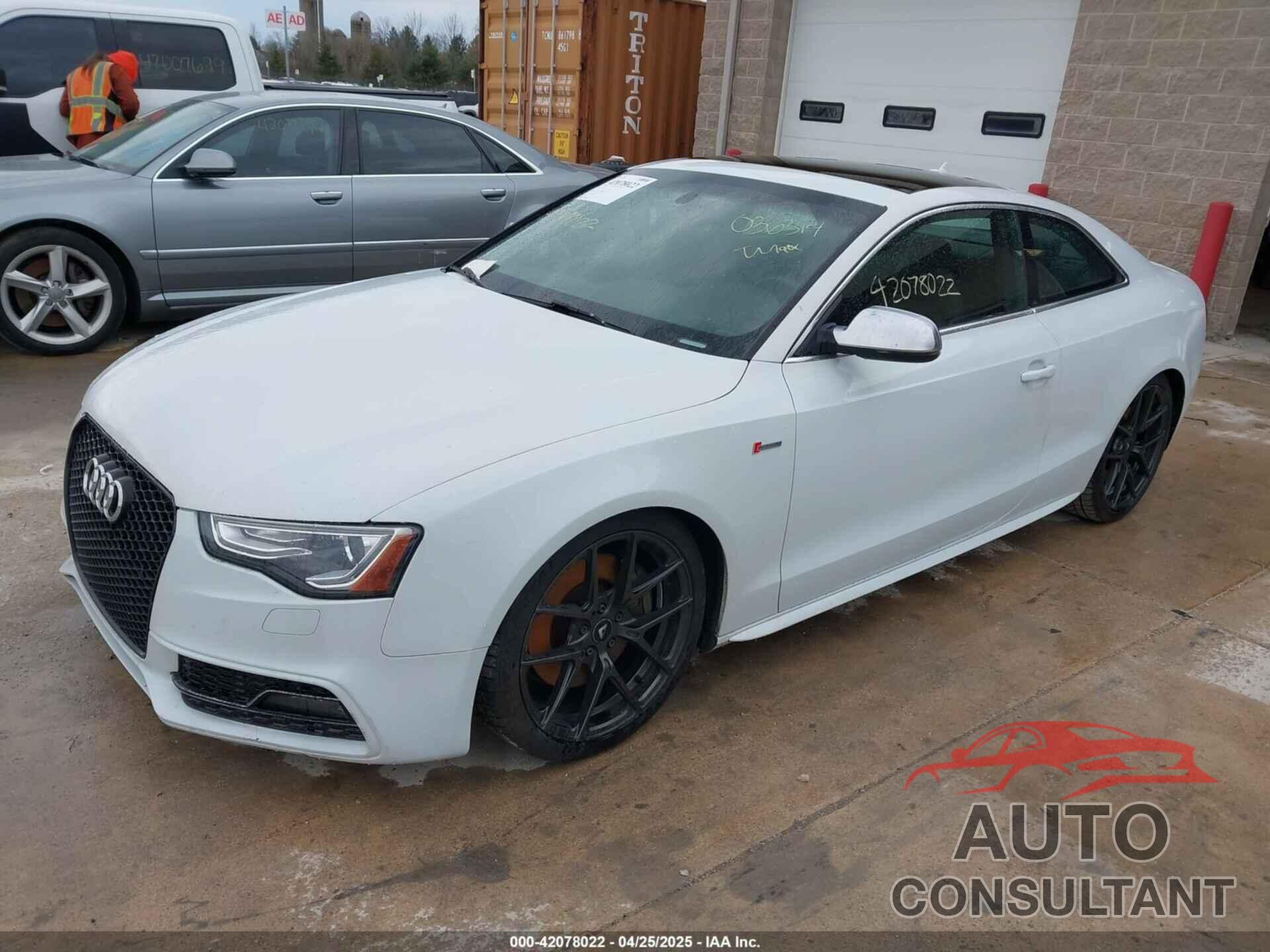 AUDI S5 2013 - WAUVGAFR0DA036314