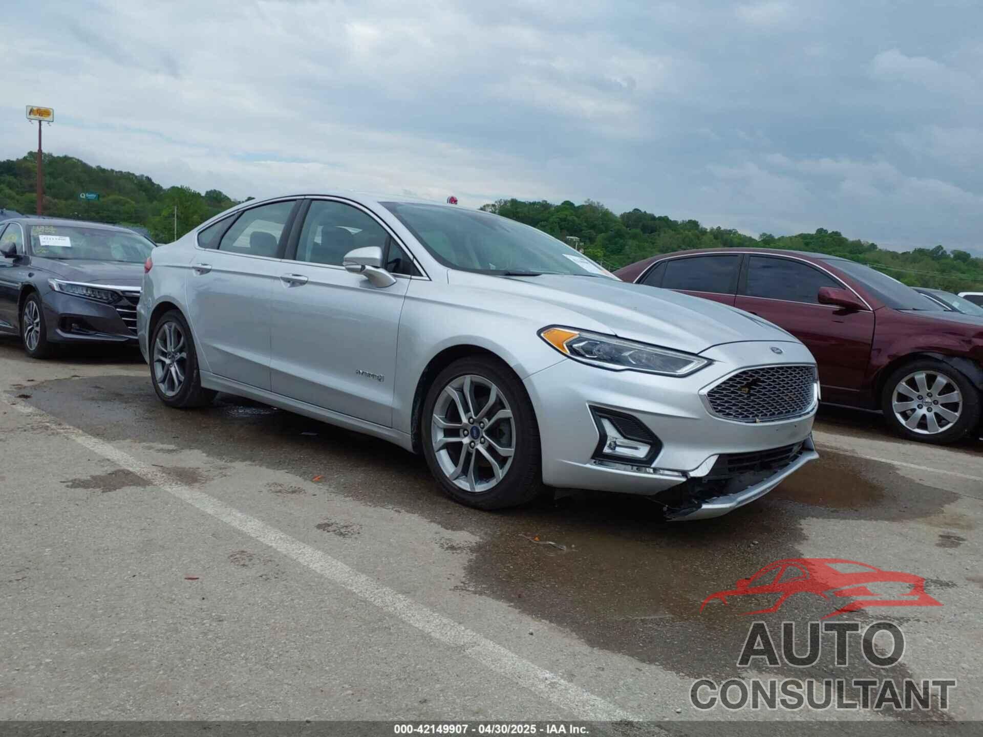 FORD FUSION HYBRID 2019 - 3FA6P0RU9KR139757