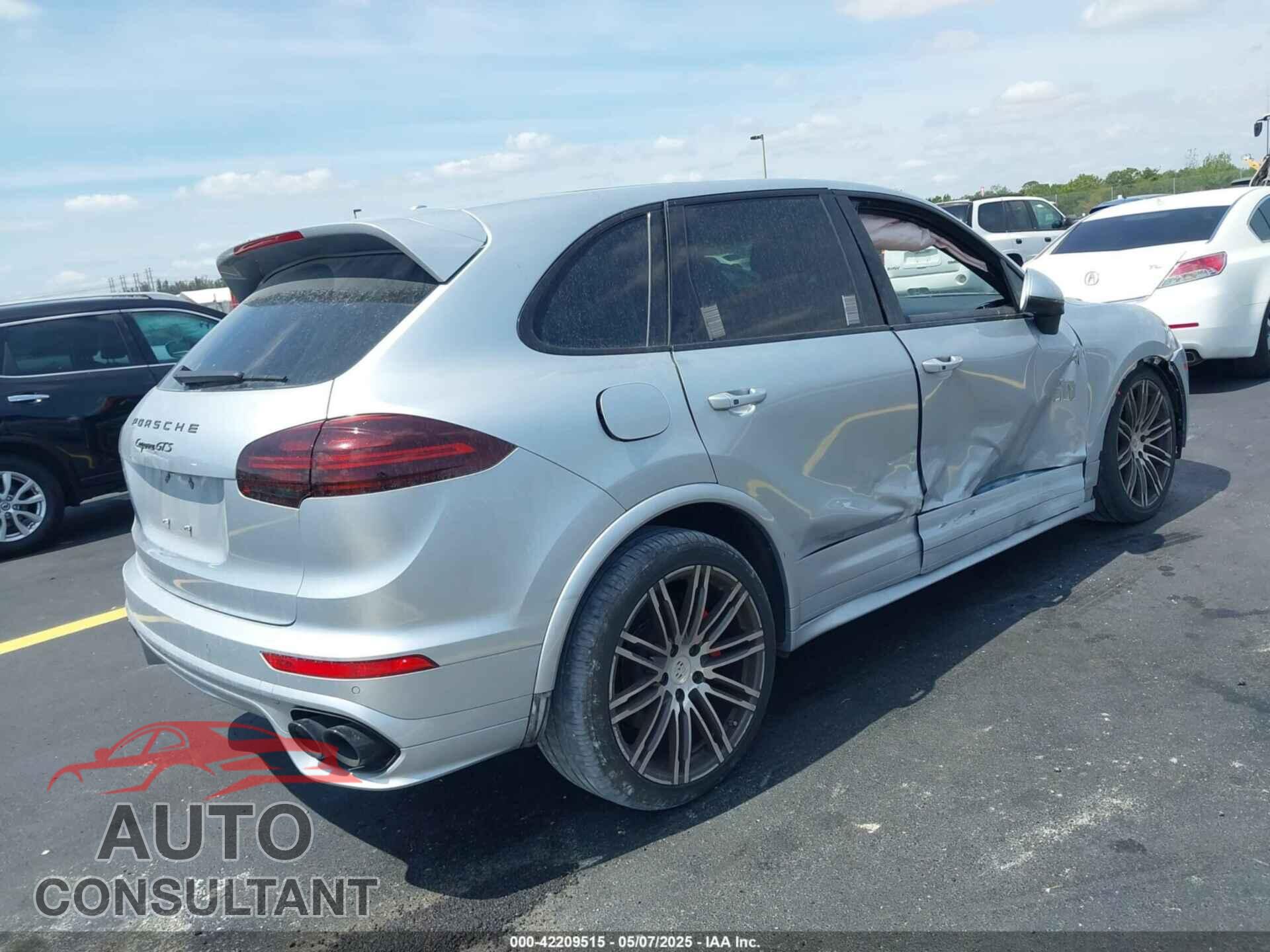 PORSCHE CAYENNE 2016 - WP1AD2A27GLA76018