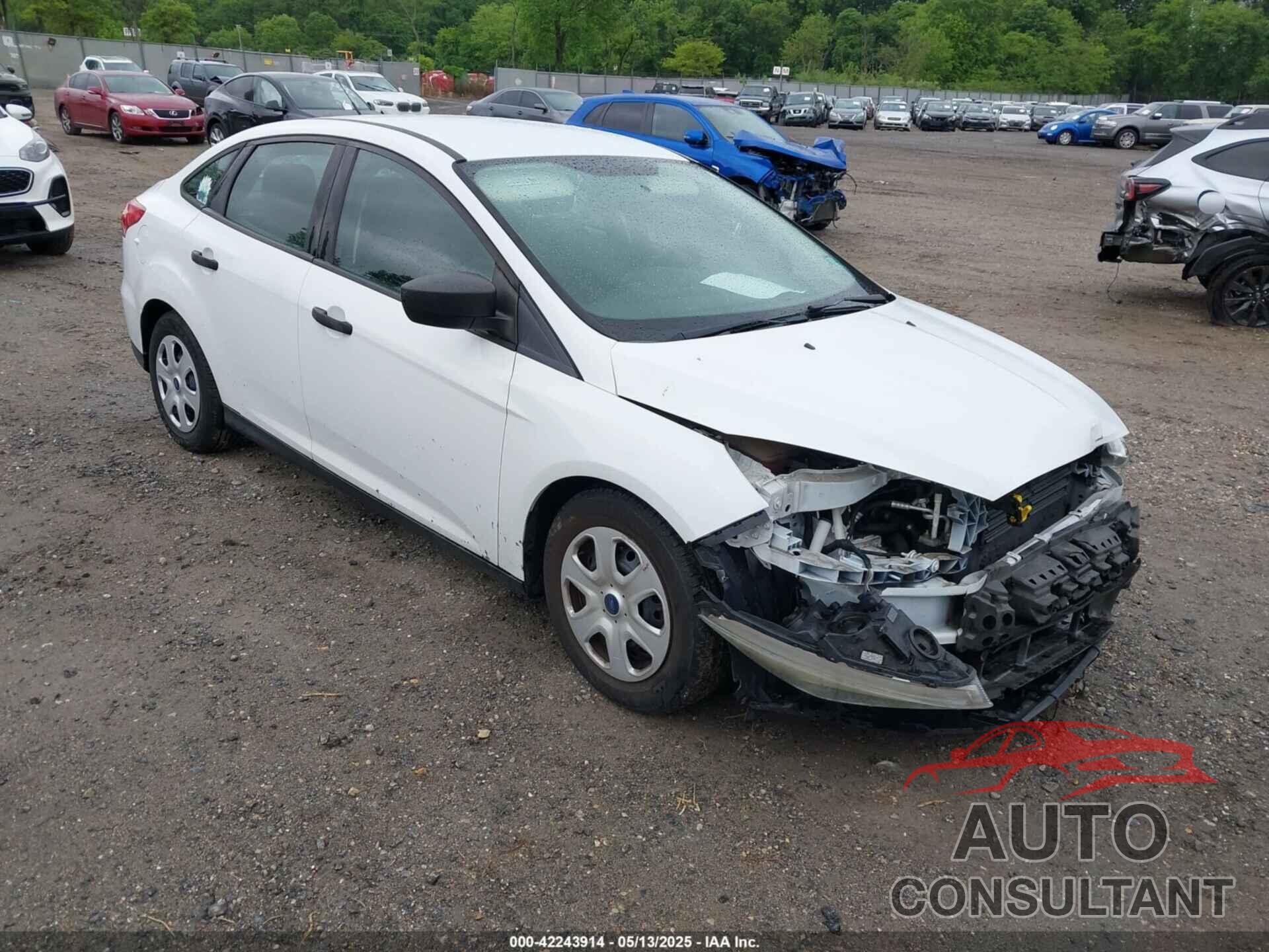 FORD FOCUS 2016 - 1FADP3E25GL385045